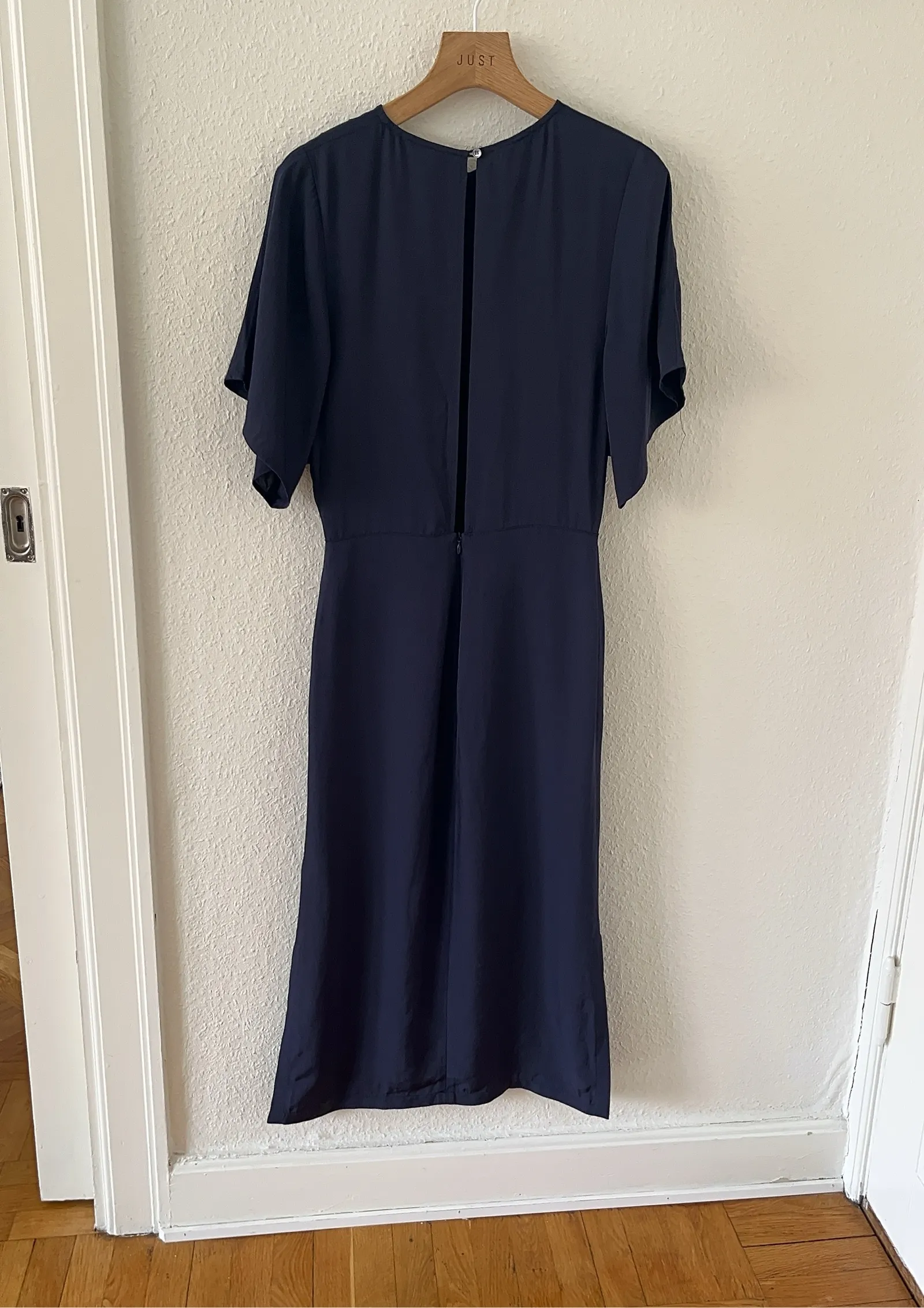 Filippa K Sleeve , 26289-klänning NWT - Image 4