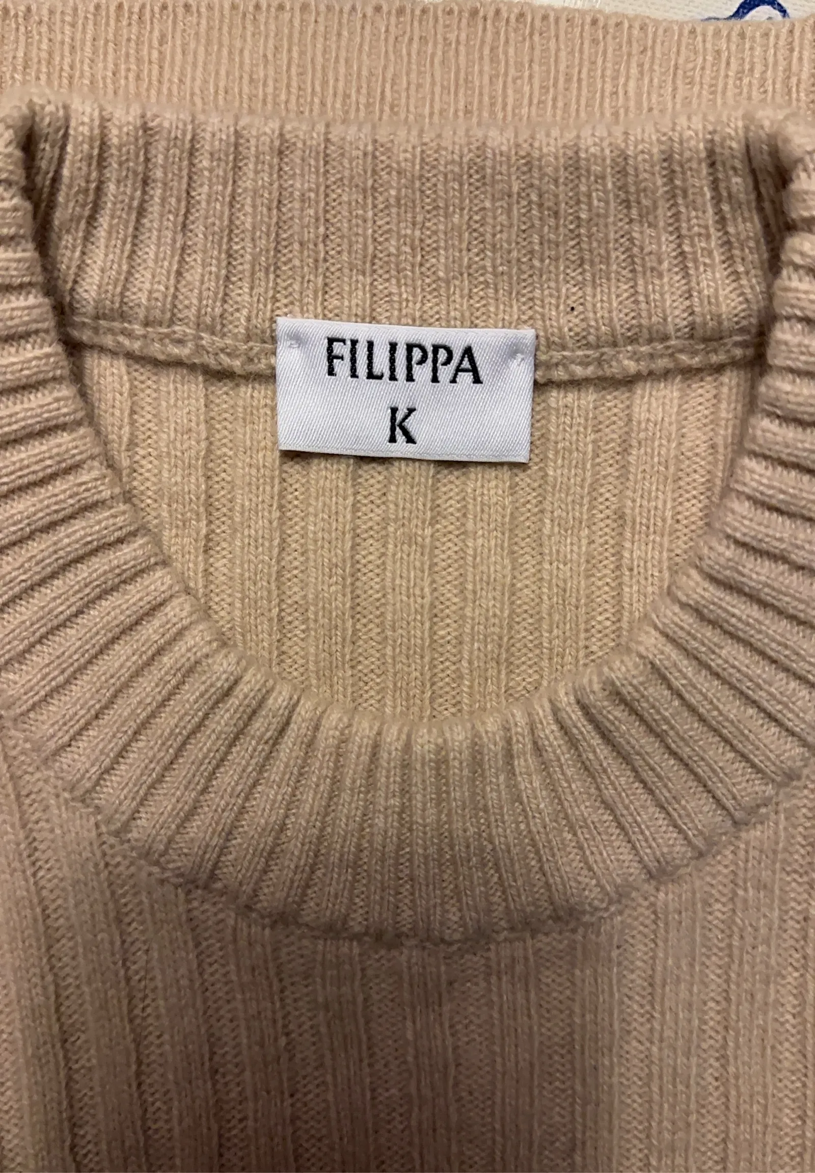 Filippa K-ulltröja NWOT - Image 2