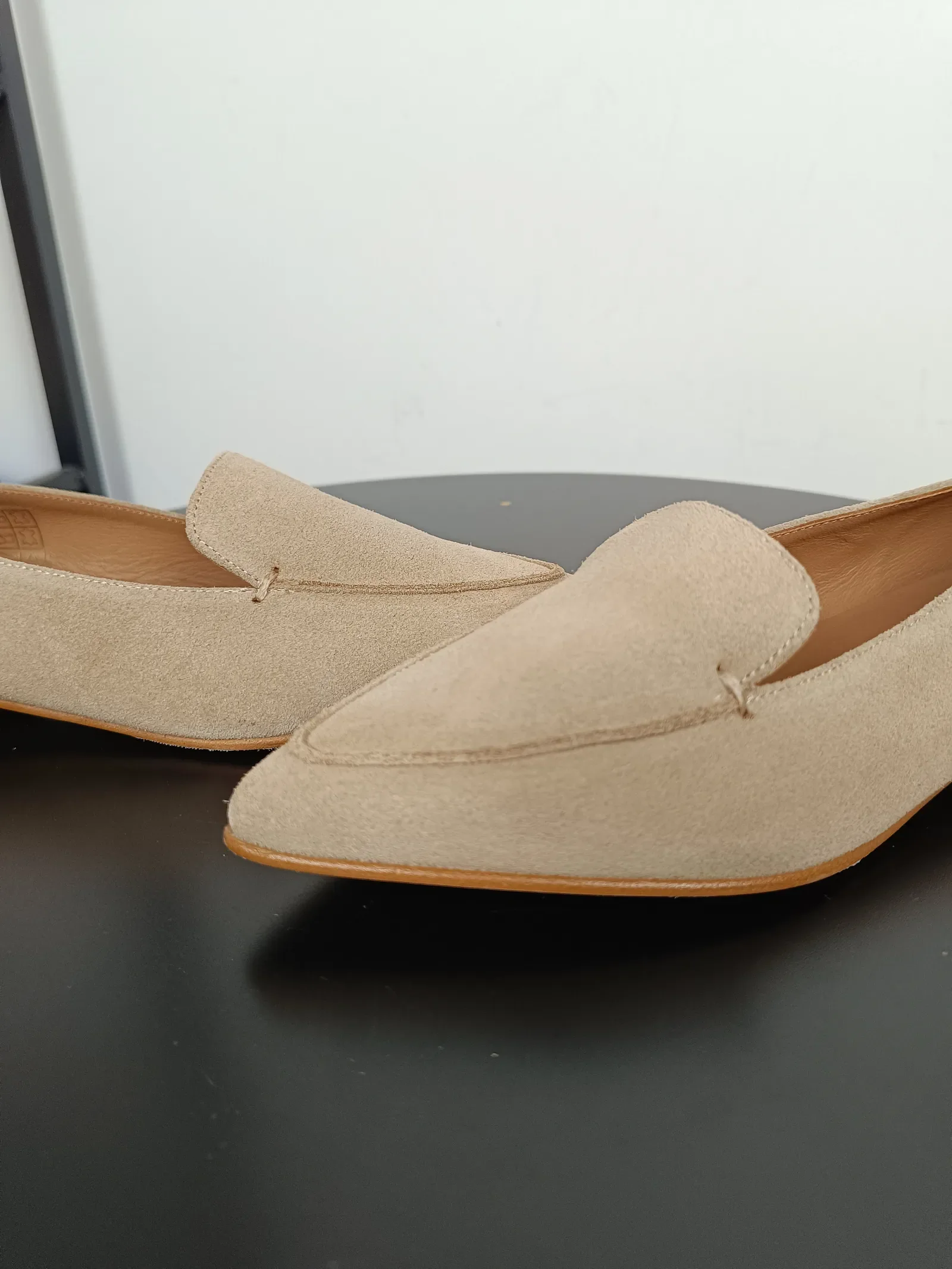 Flattered Alex Beige Suede-loafers NWOT - Image 4