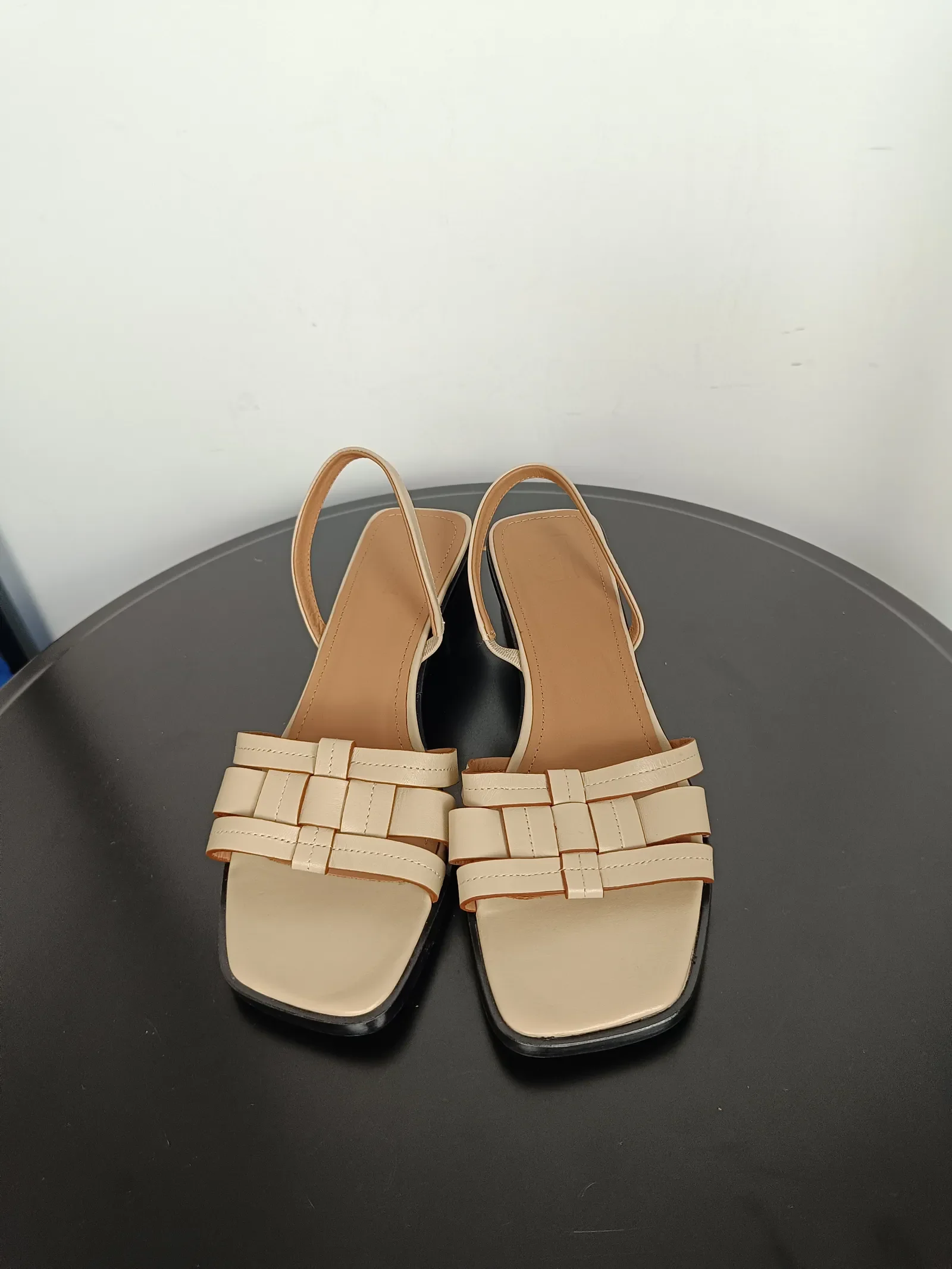 Flattered Freja Leather Creme-skinnklackar - Image 4