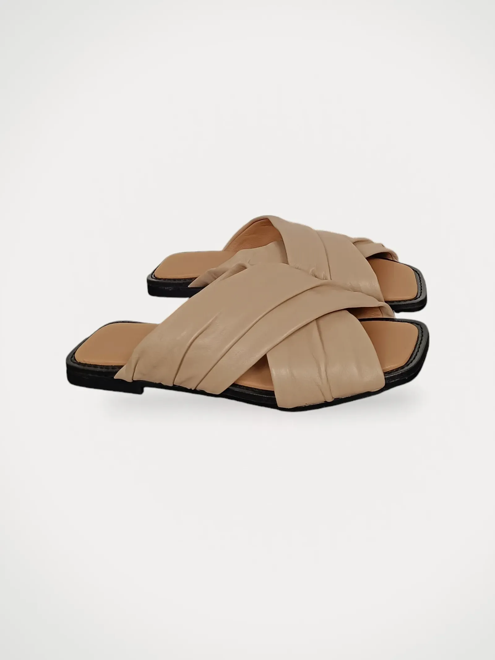 Flattered Gabriella Beige Leather-skinnsandaler NWOT - Image 2