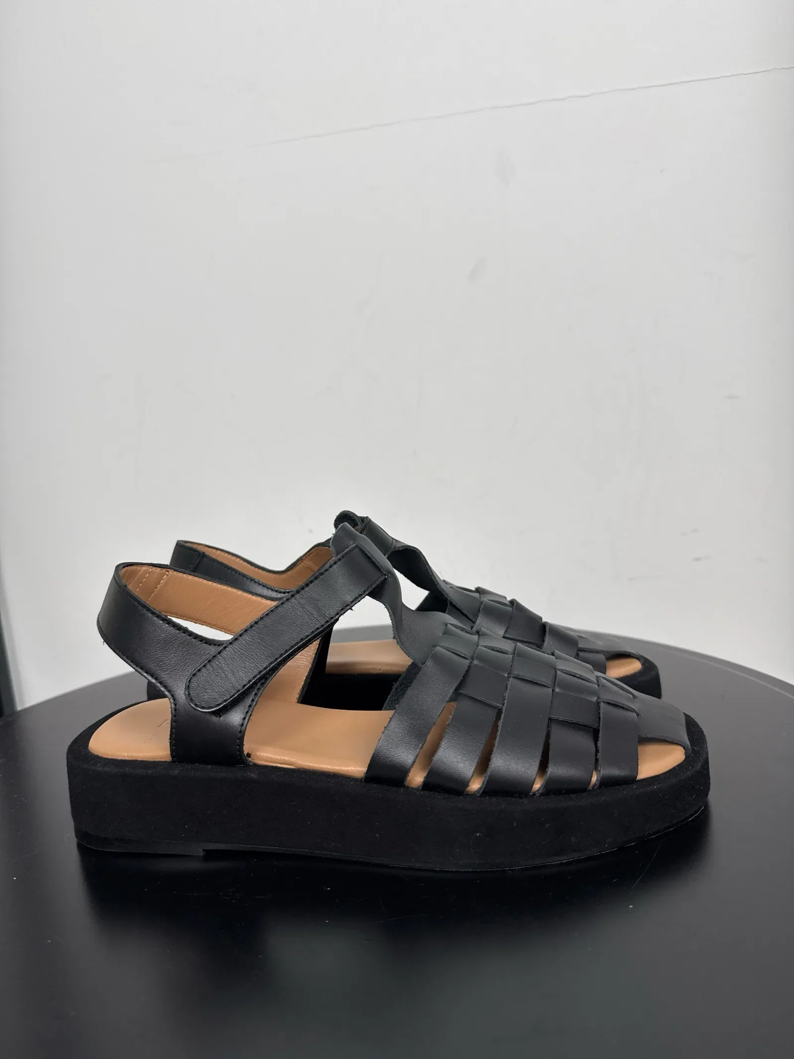 Flattered Gigi Black Leather-skinnsandaler NWOT - Image 6