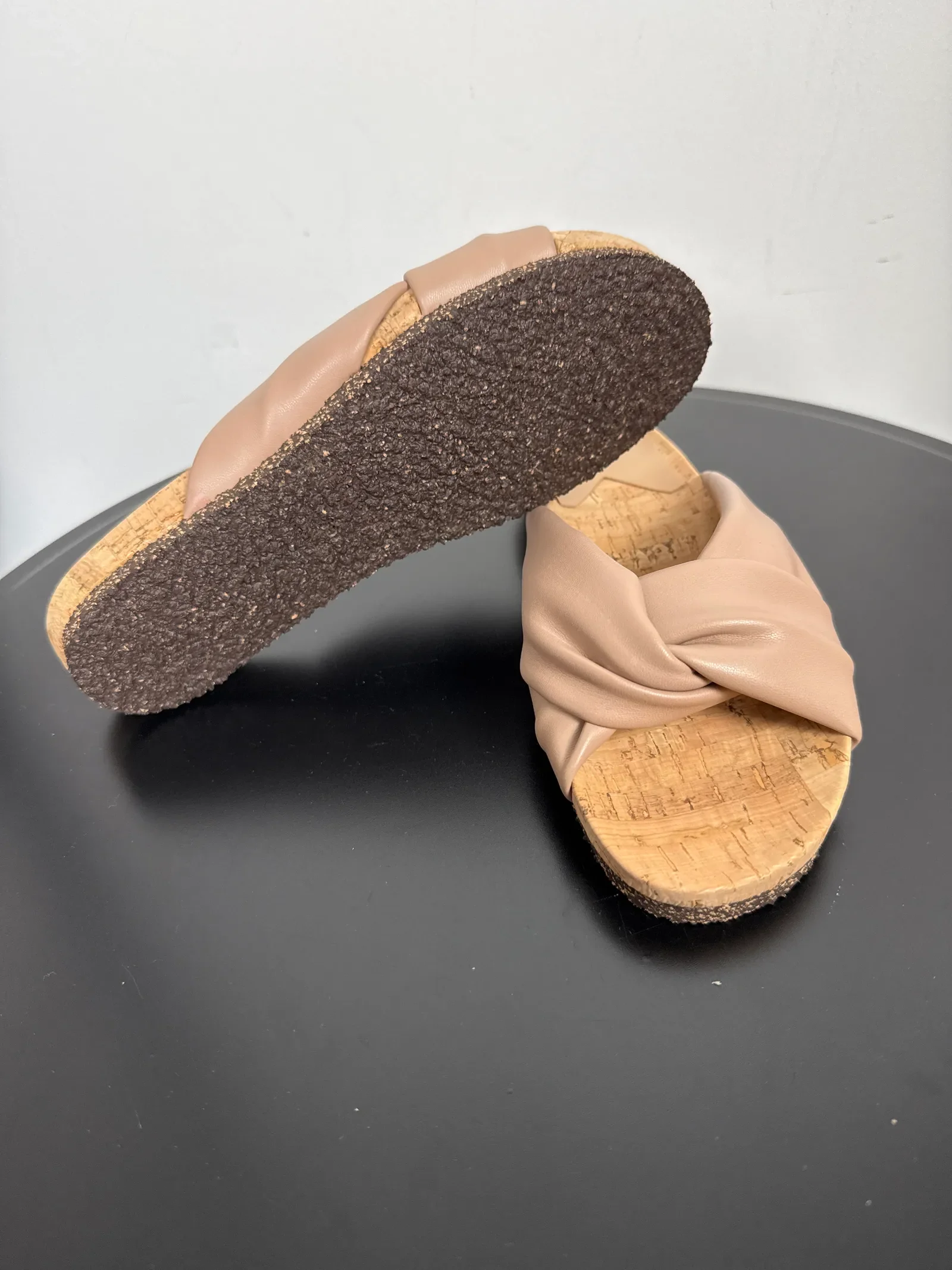 Flattered Lou Beige Vegan-skinnsandaler NWOT - Image 3