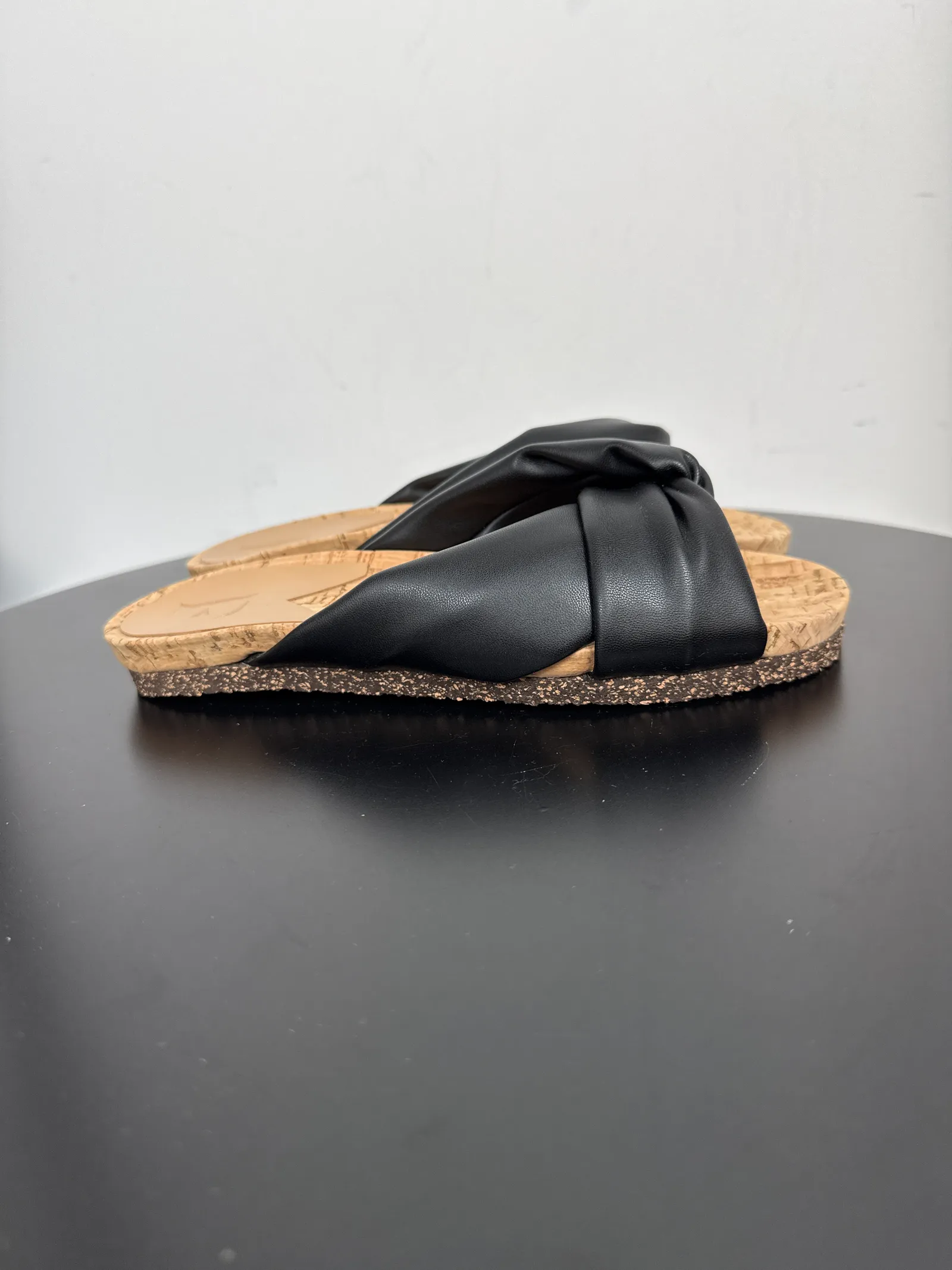 Flattered Lou Black Vegan-skinnsandaler NWOT - Image 6