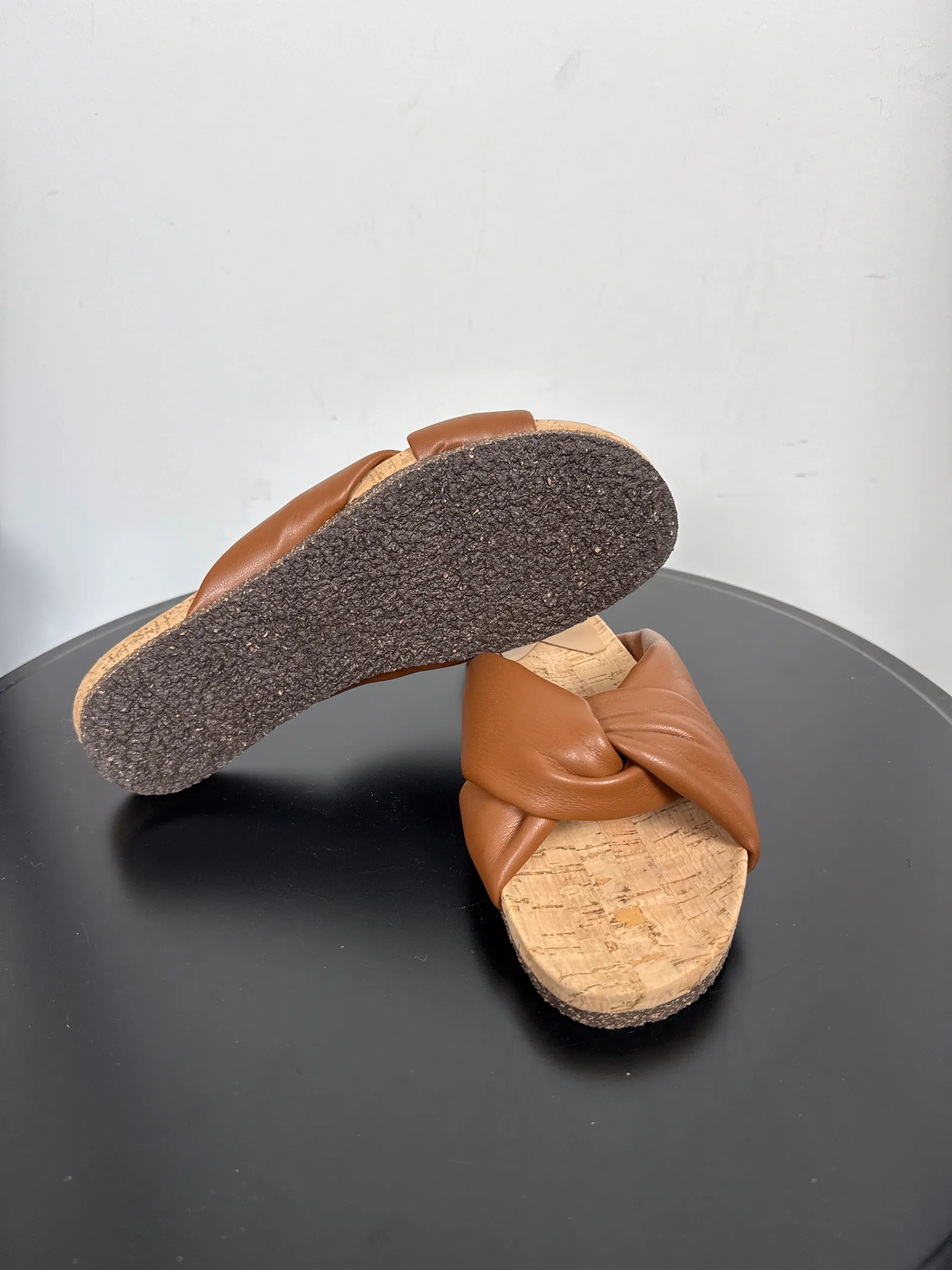 Flattered Lou Brown Vegan-skinnsandaler NWOT - Image 3