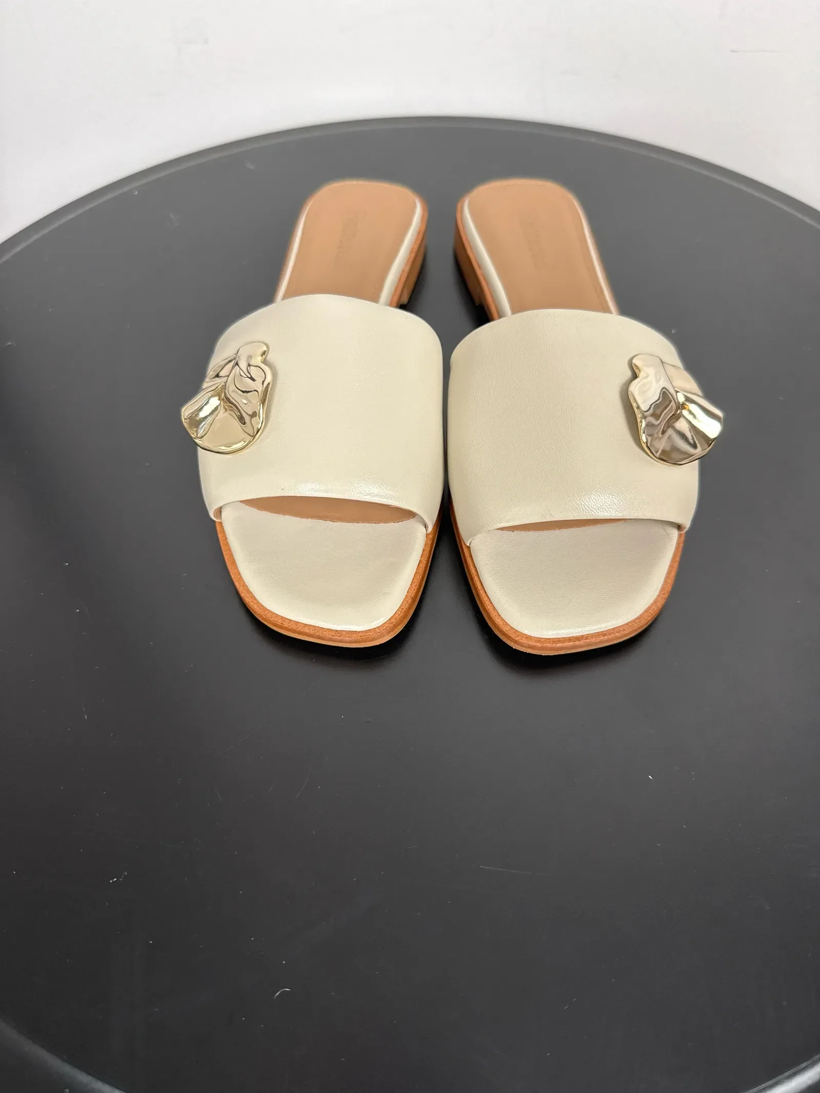 Flattered Mira Creme Leather-skinnsandaler NWOT - Image 4