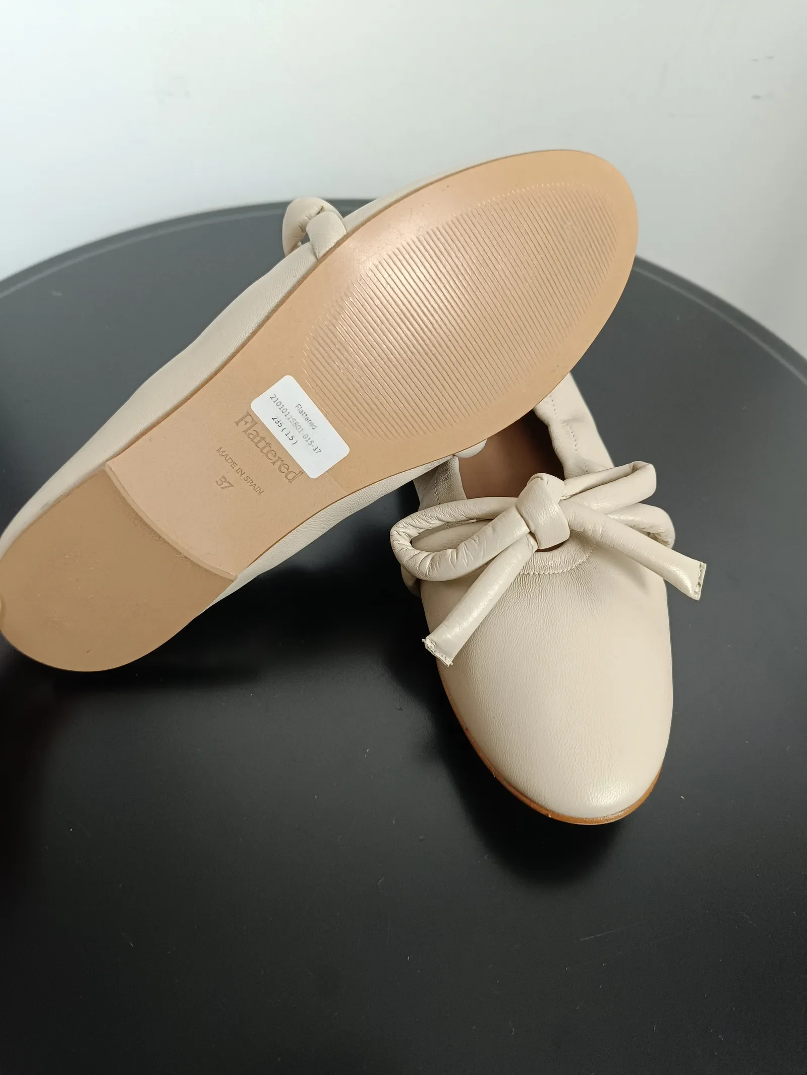 Flattered Polly Creme Leather-skinnballerinaskor NWOT - Image 3