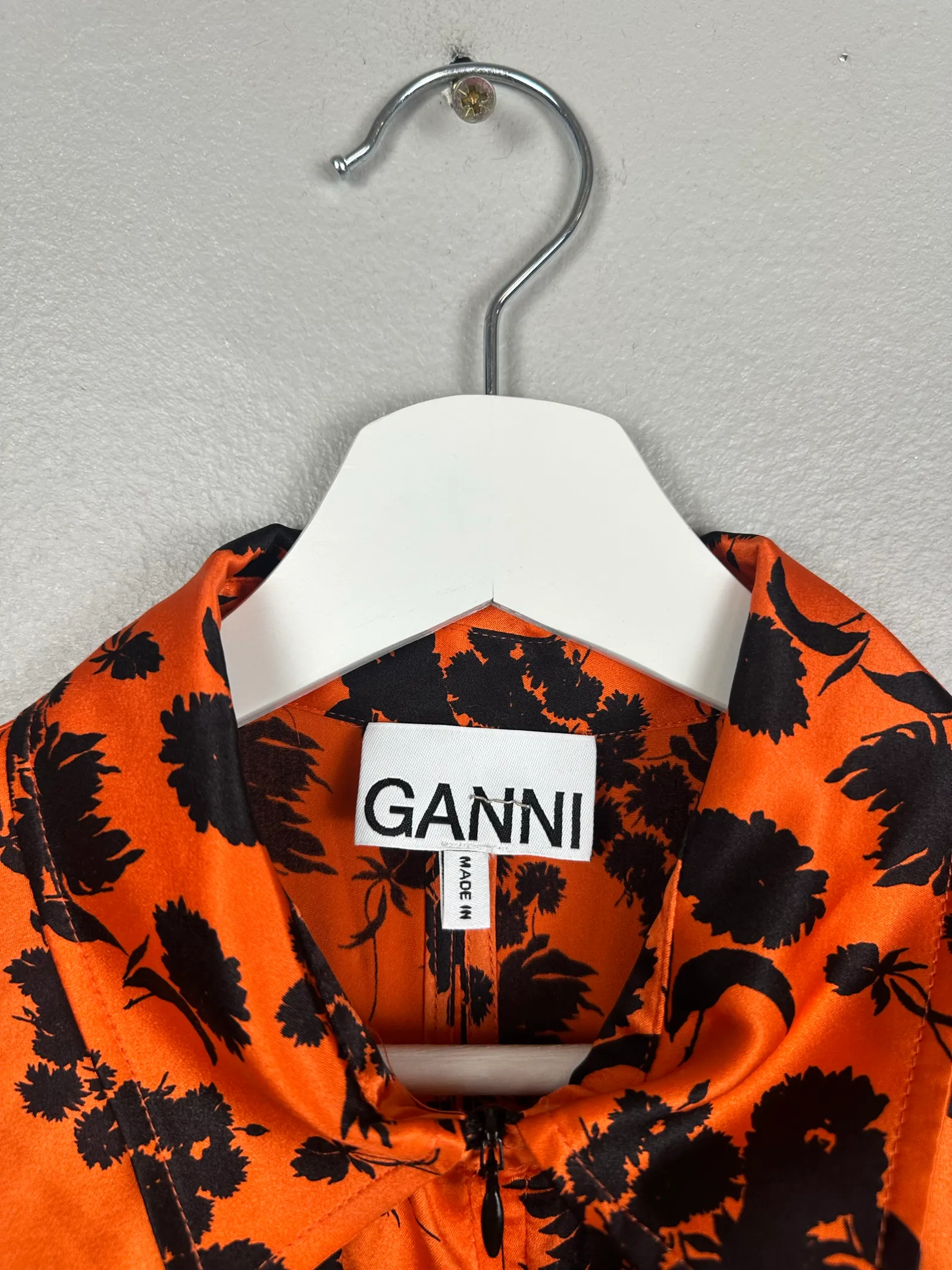 Ganni-sidenklänning - Image 2