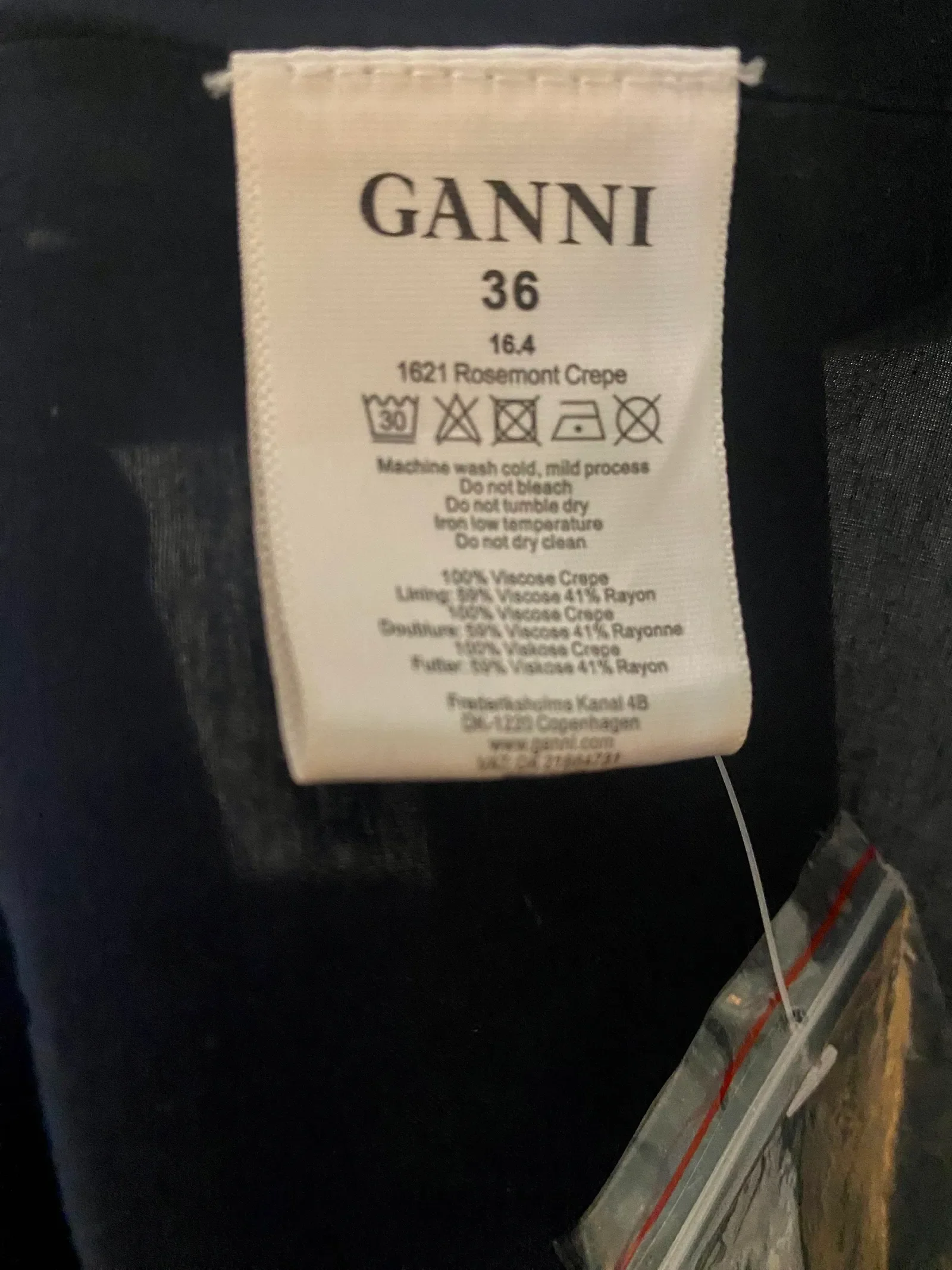 Ganni Rosemont Crepe-klänning NWOT - Image 4