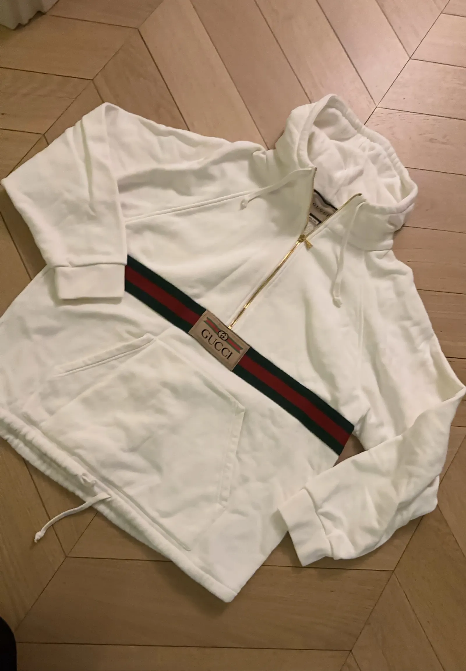 Gucci-hoodie - Image 3