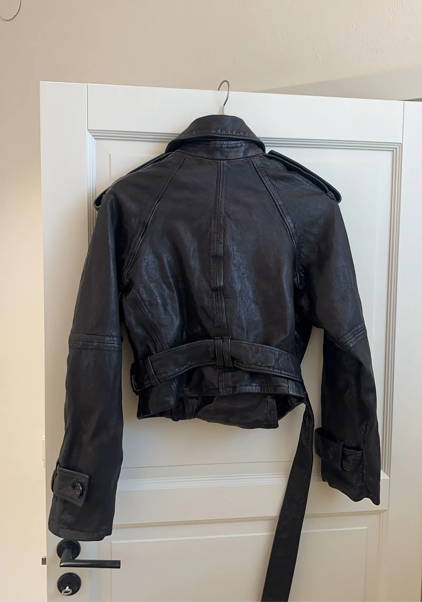 H&M Studio-skinnjacka NWOT - Image 5