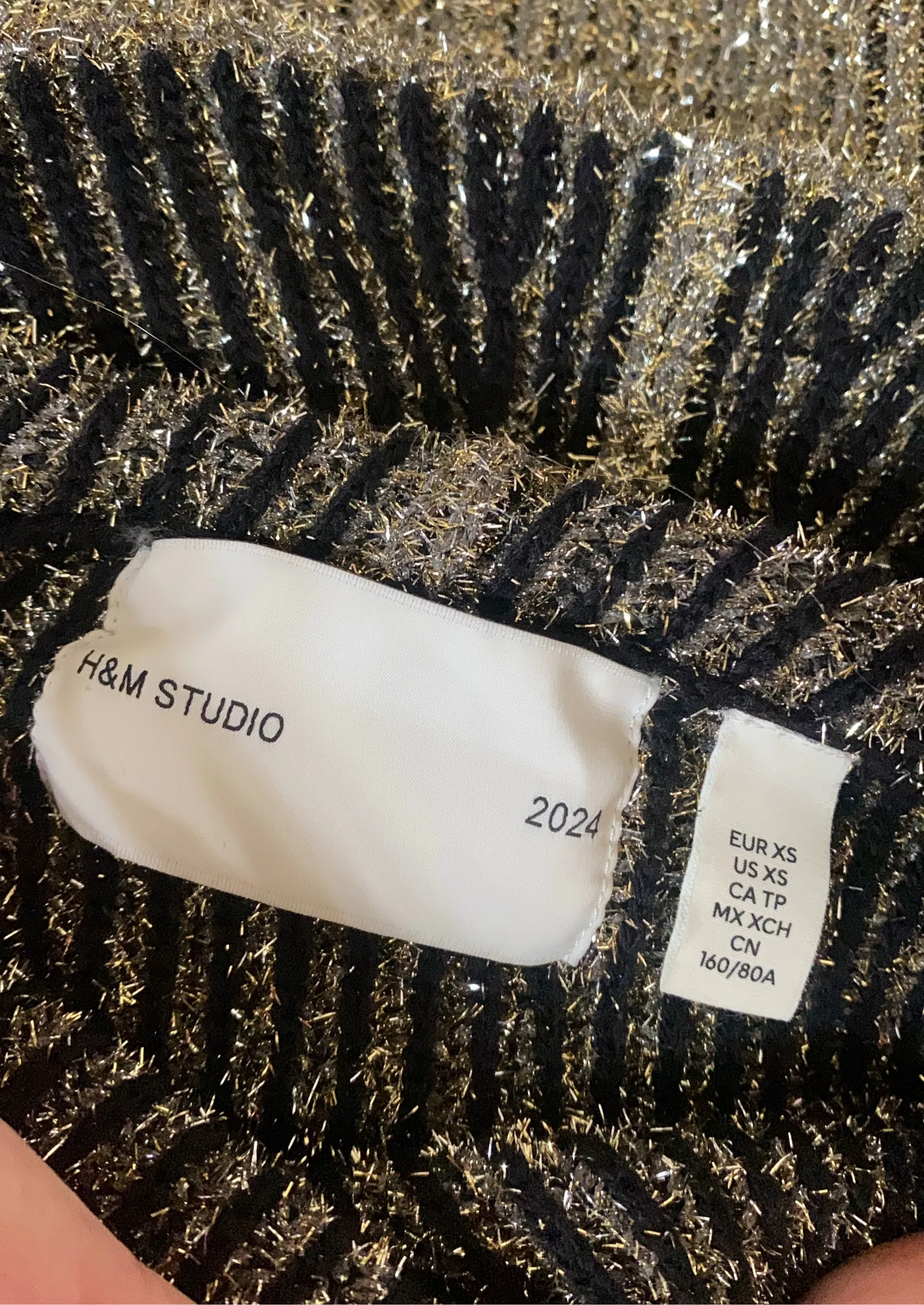 H&M Studio-polotröja NWOT - Image 2