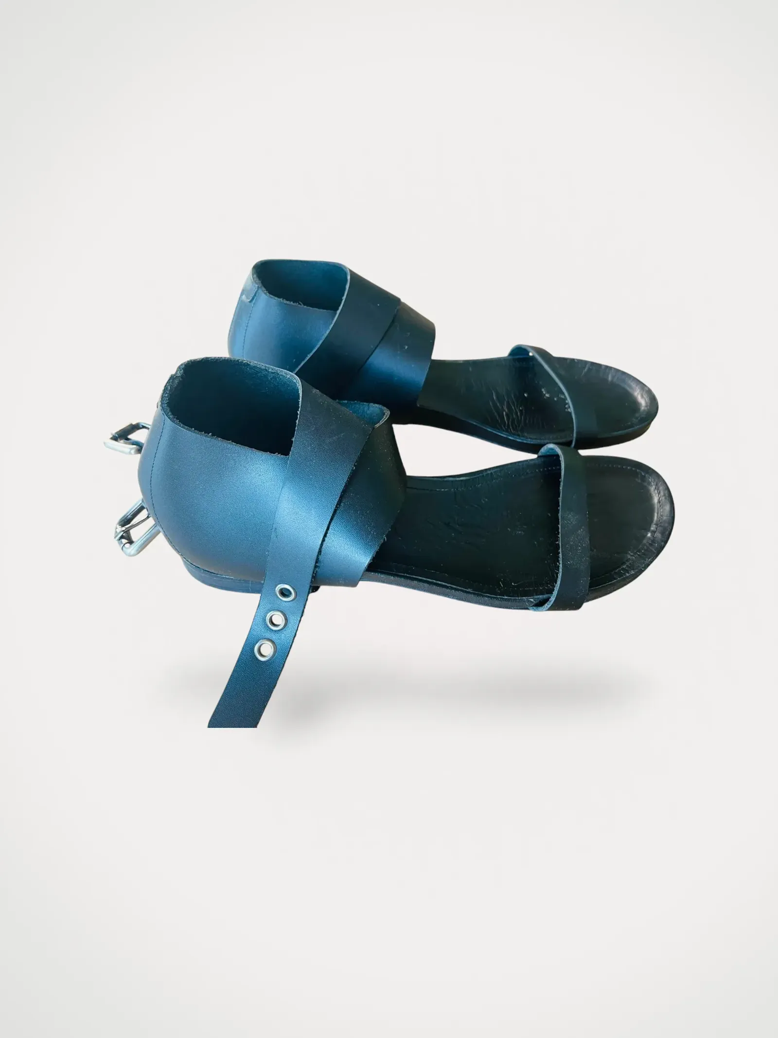 Hope-skinnsandaler