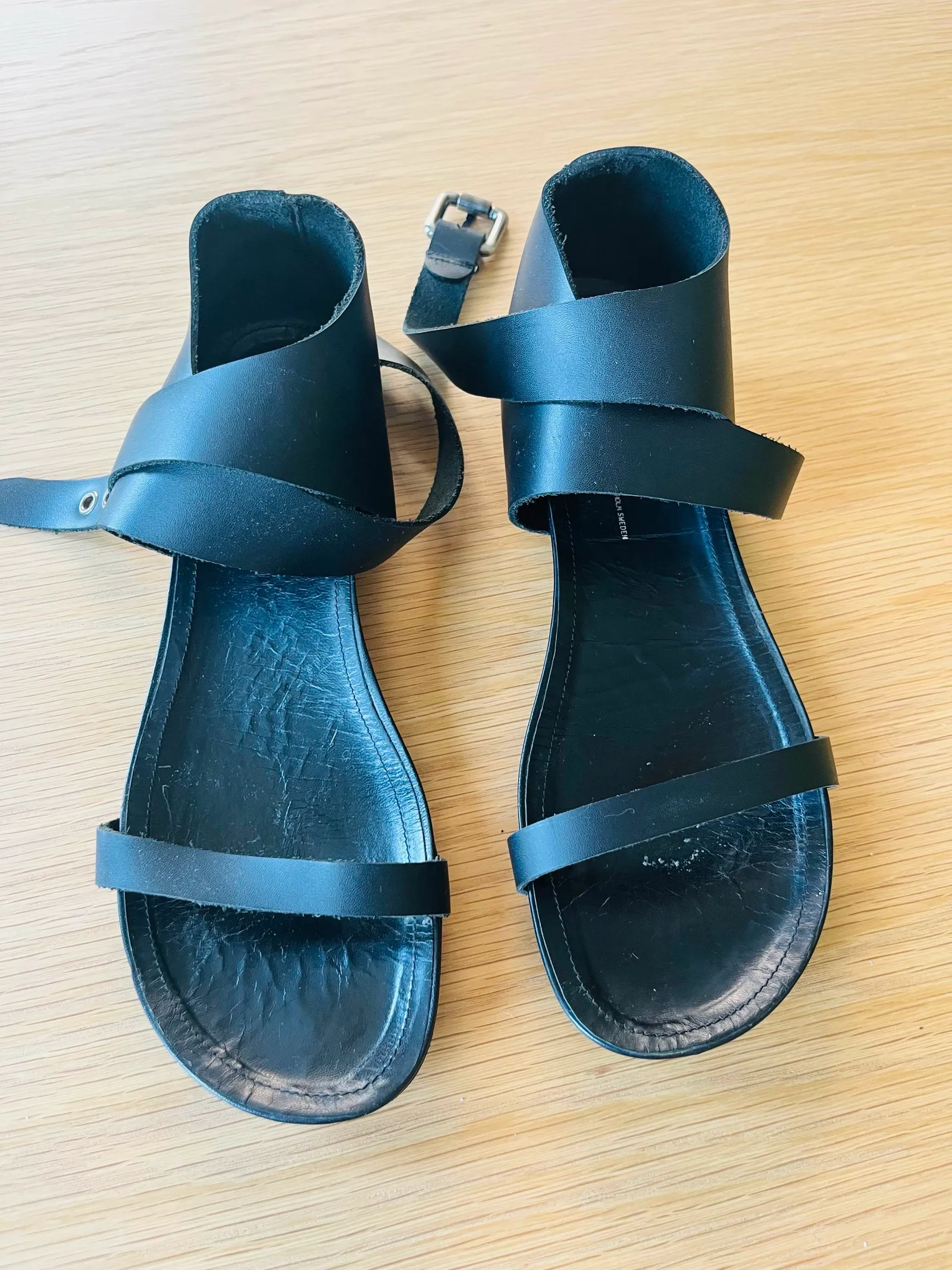Hope-skinnsandaler - Image 3