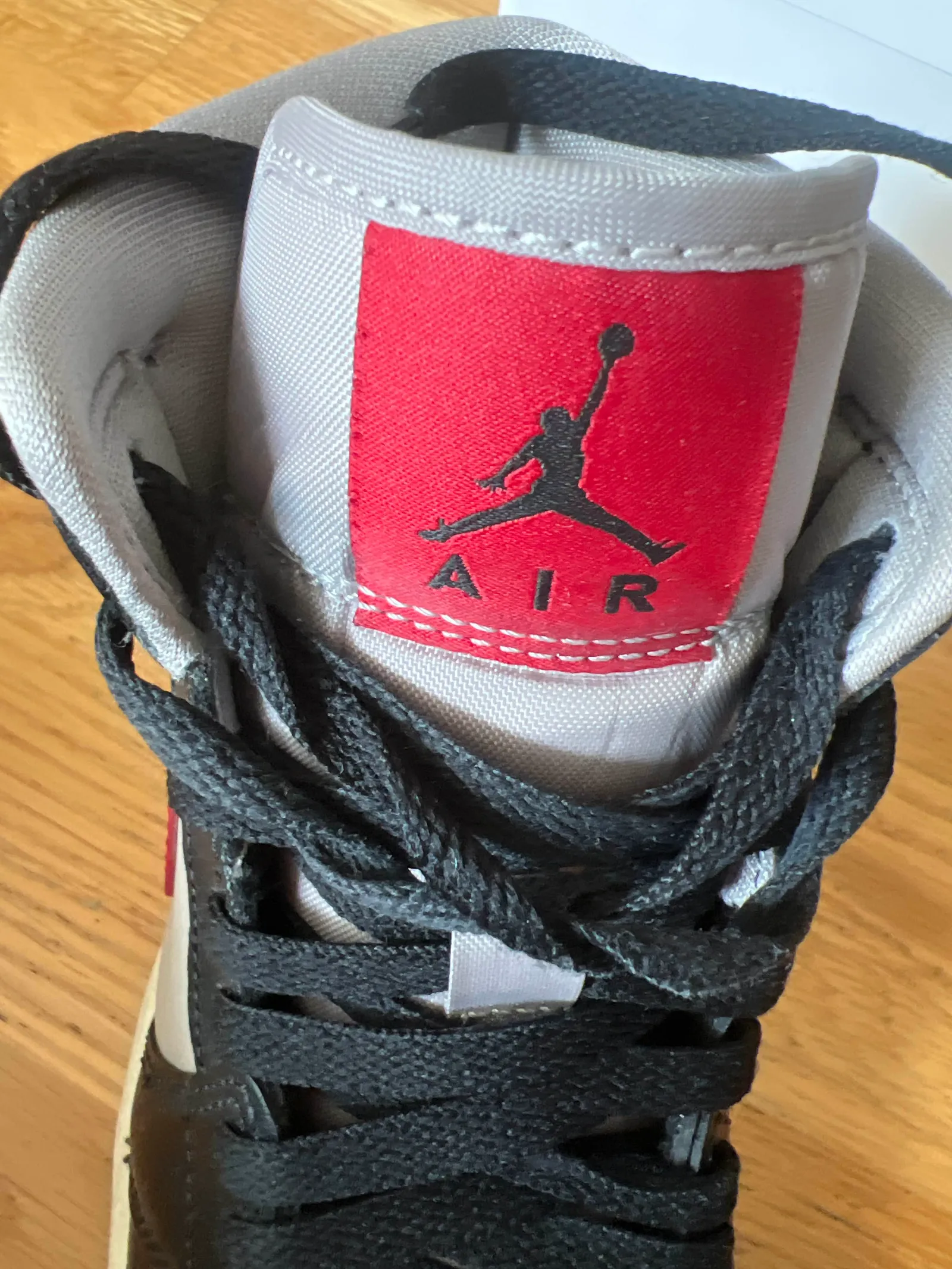 Jordan Air Mid-skinnsneakers - Image 3