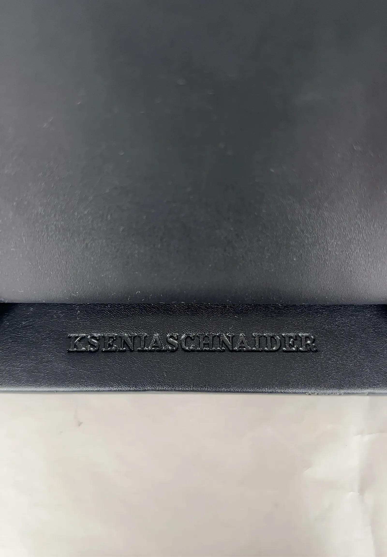 Ksenia Schnaider-skinnhandväska NWOT - Image 3