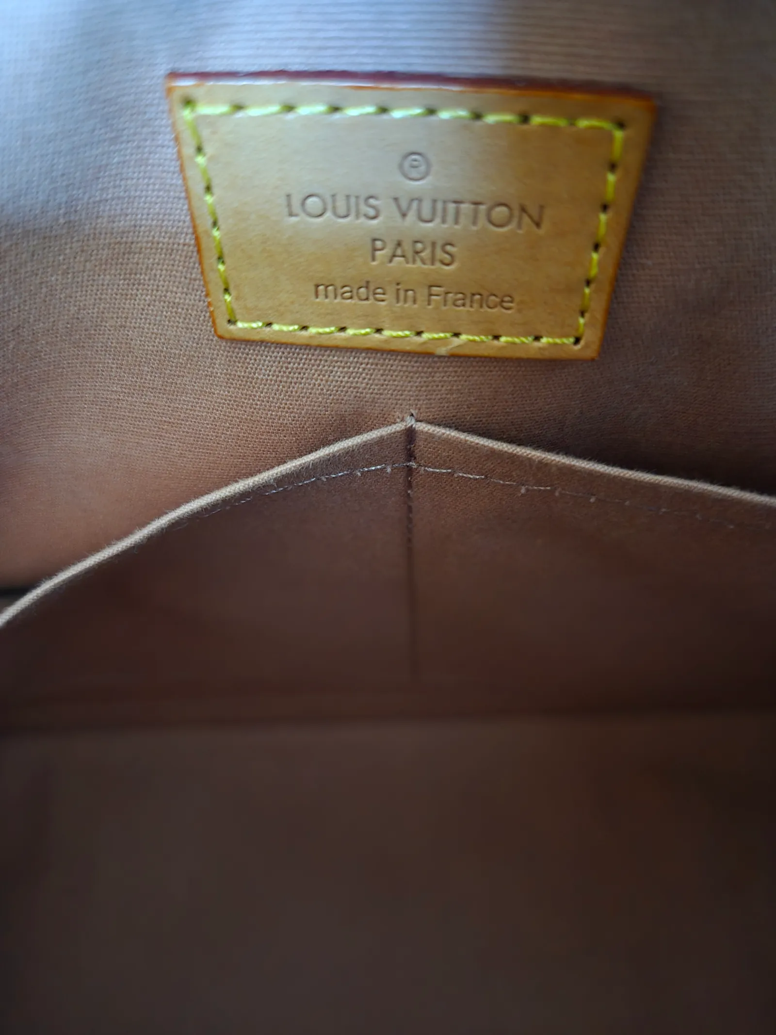 Louis Vuitton Alma-skinnhandväska NWOT - Image 6