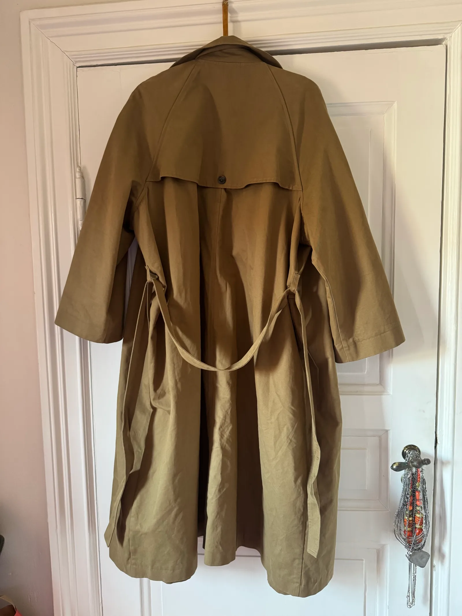 Lovechild Carrie-trenchcoat - Image 3