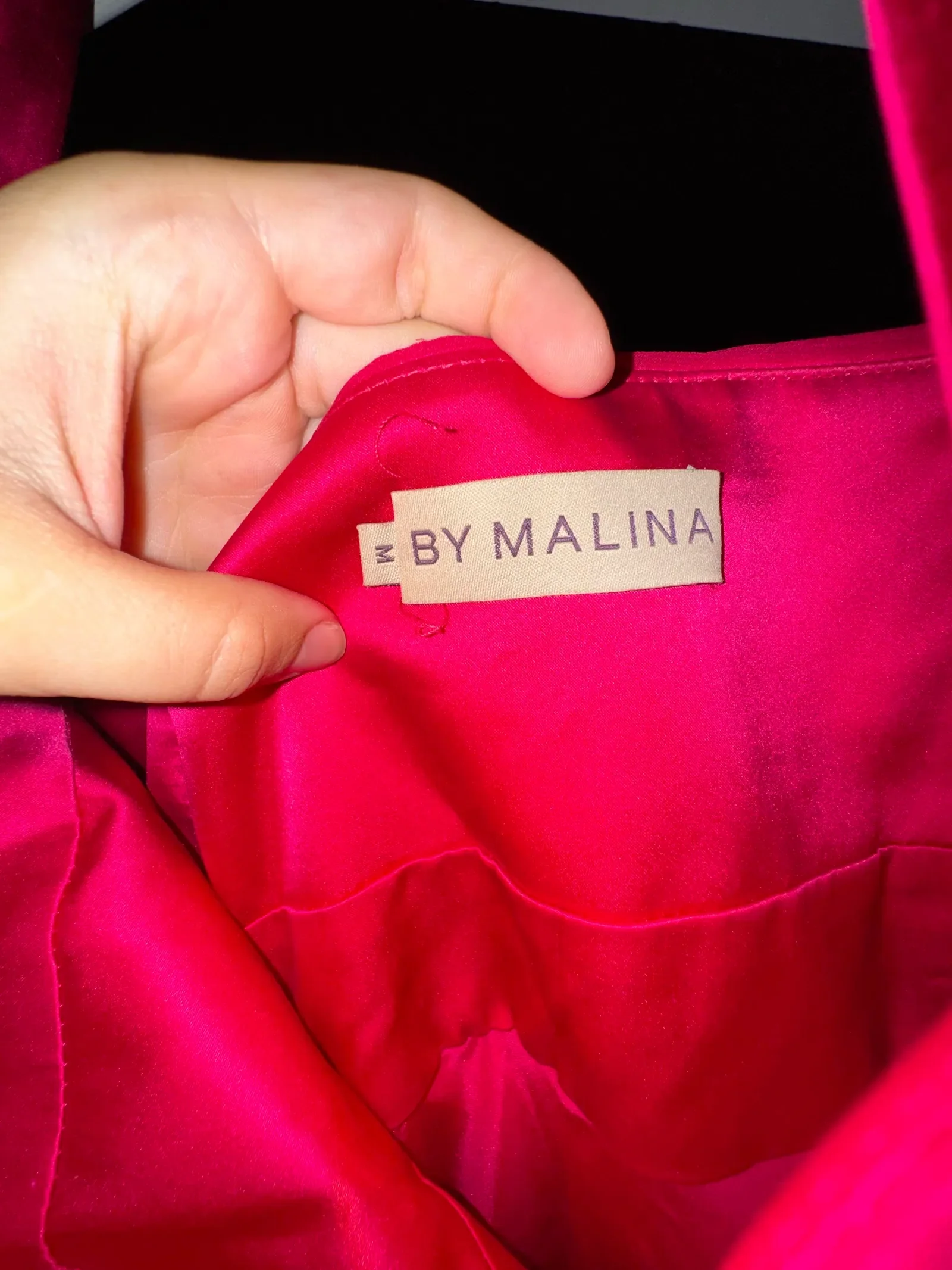 Malina-sidenklänning - Image 6