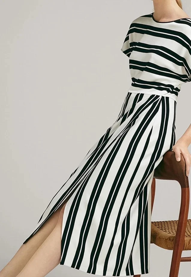 Massimo Dutti Vardagsklänning-klänning