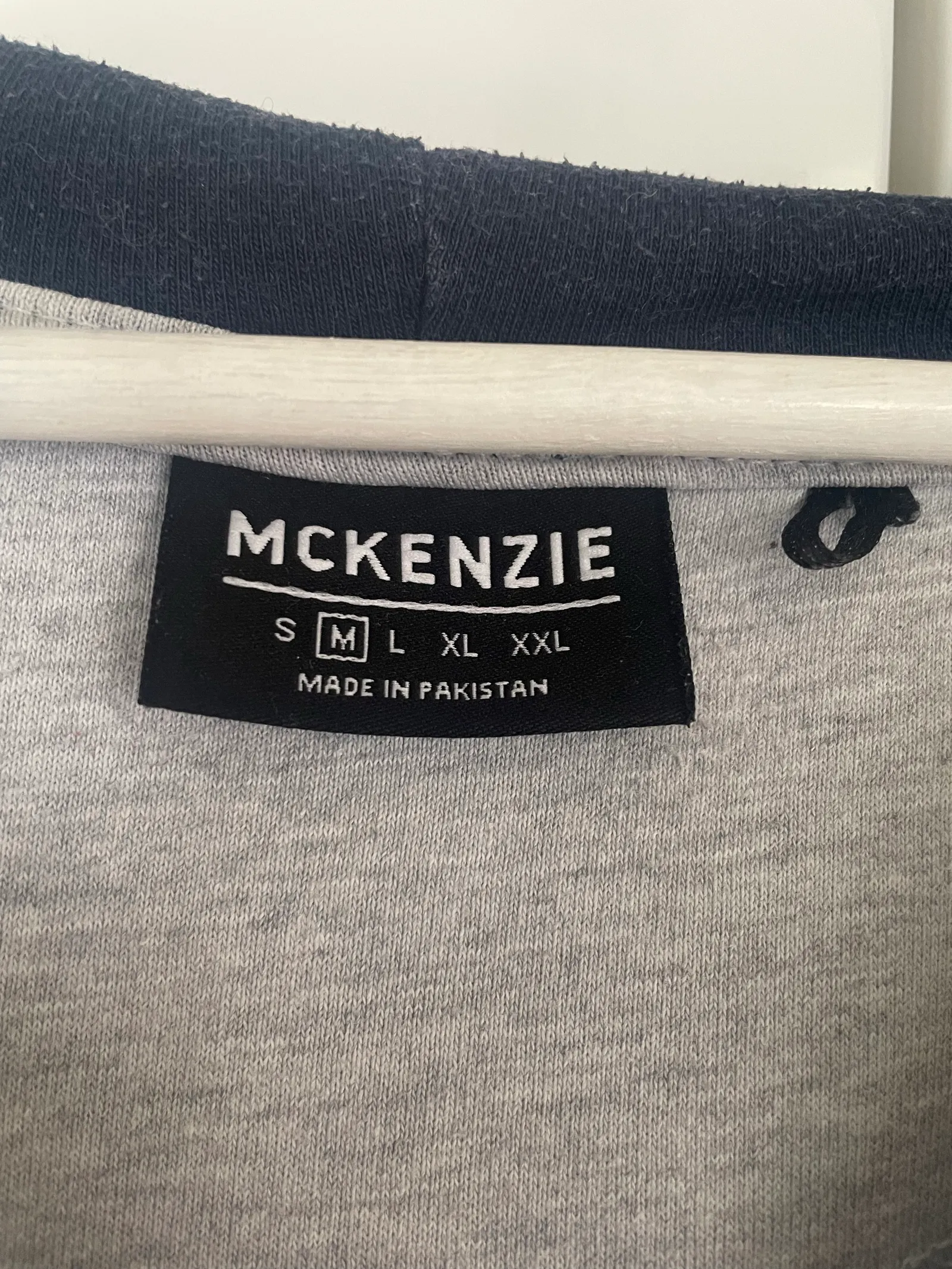 Mckenzie-hoodie - Image 2