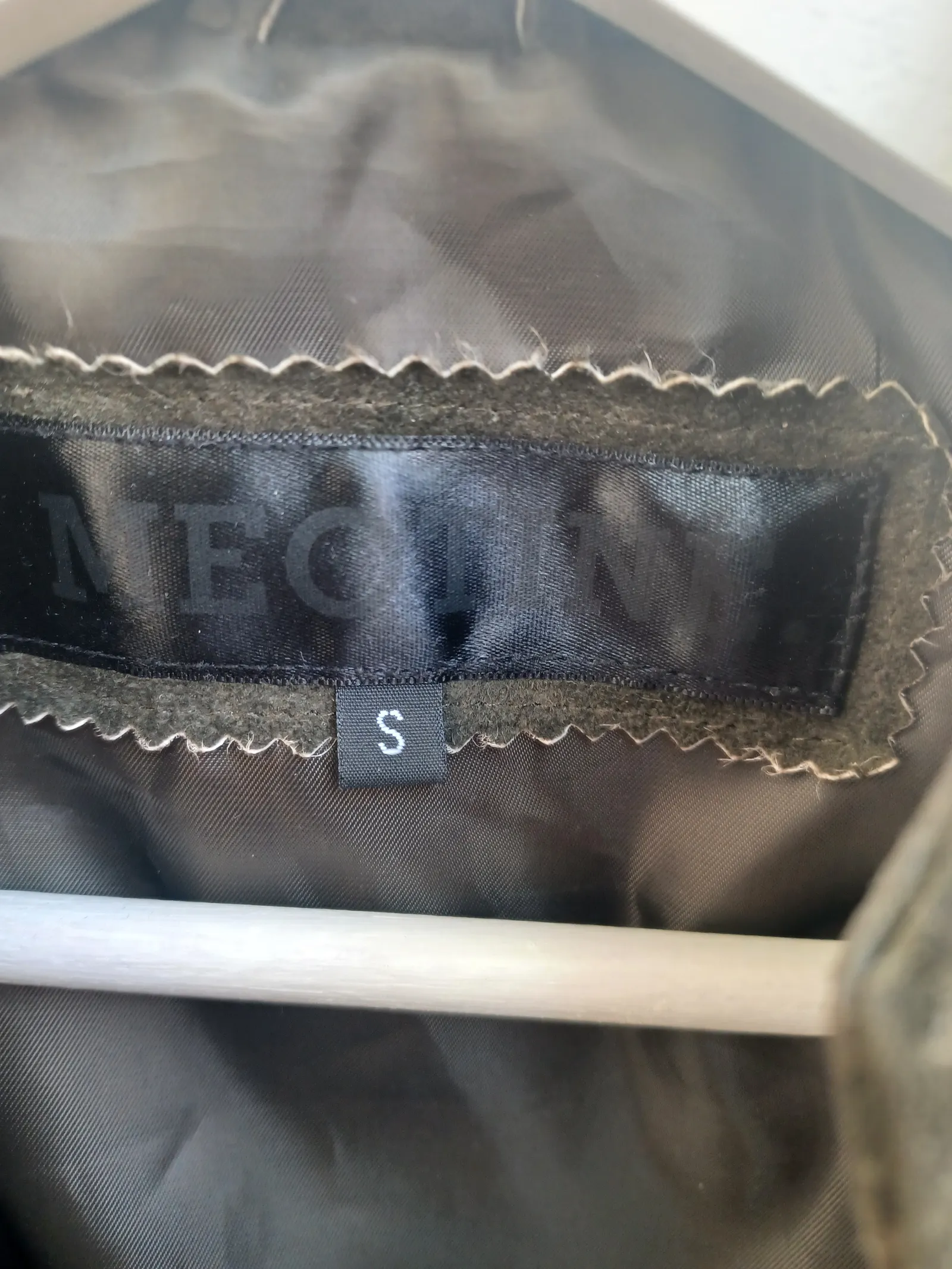 Meotine-skinnjacka NWOT - Image 2