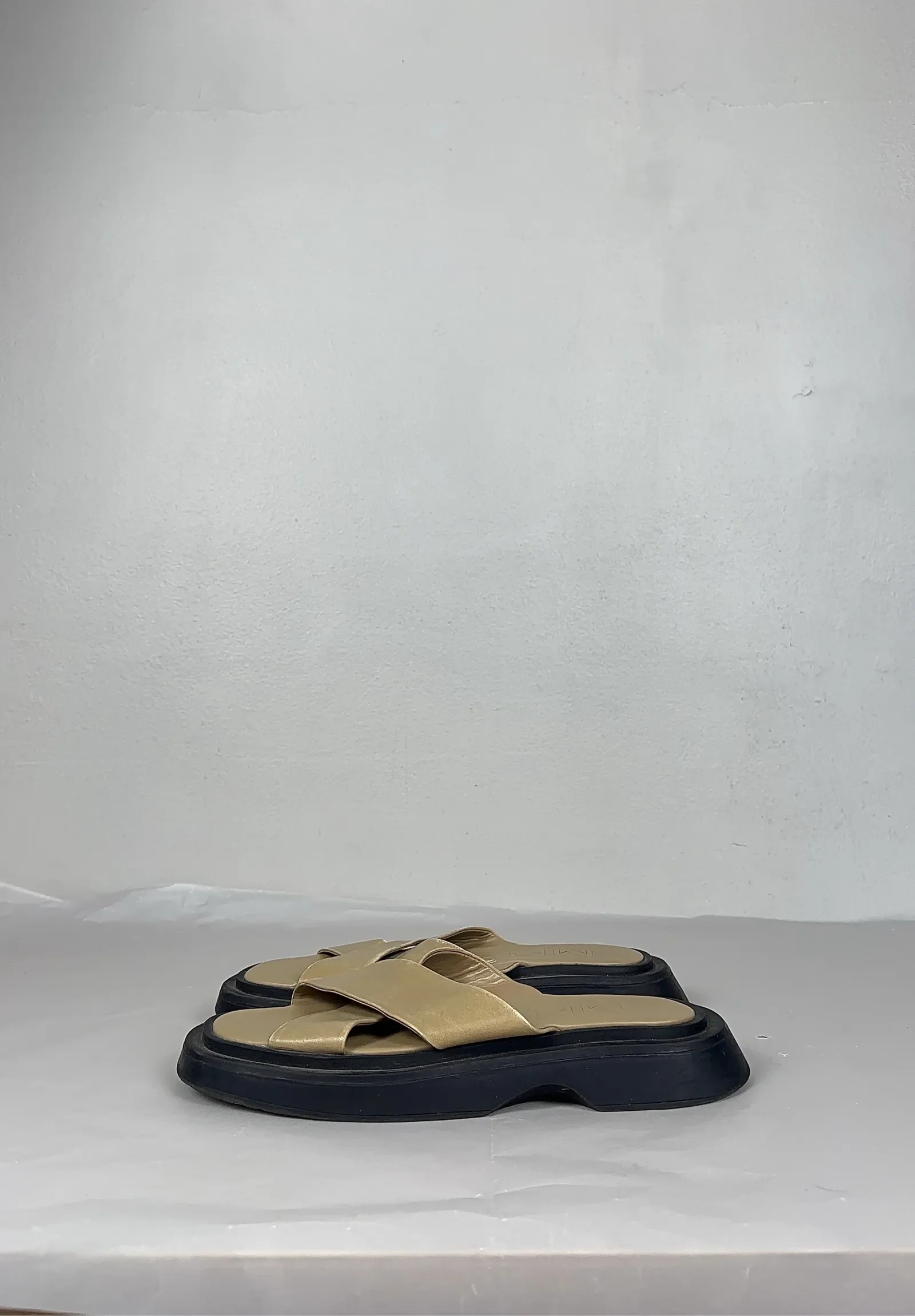 Mng-skinnsandaler - Image 5