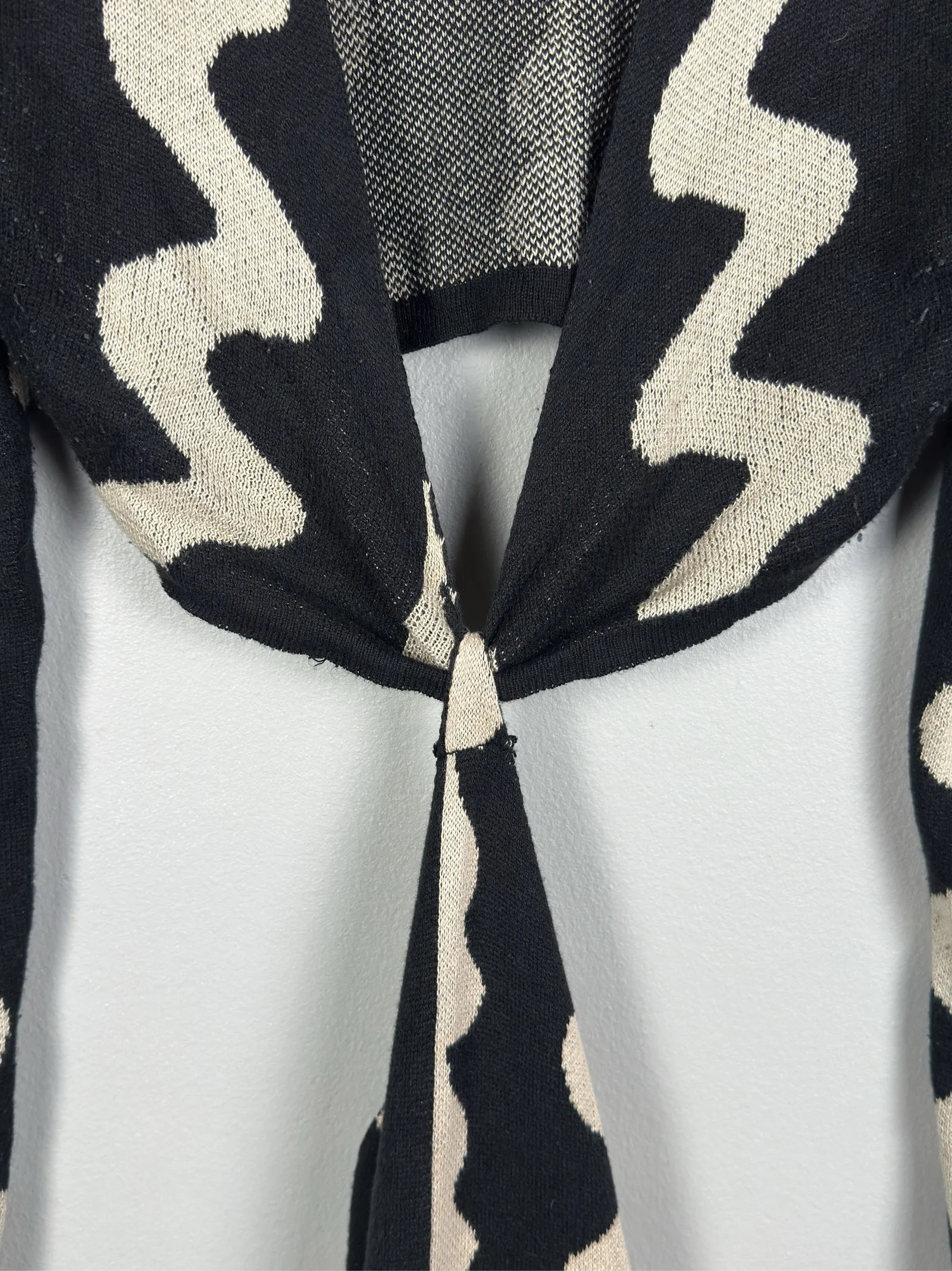NA-KD Cut Out Knitted Maxi-klänning - Image 6