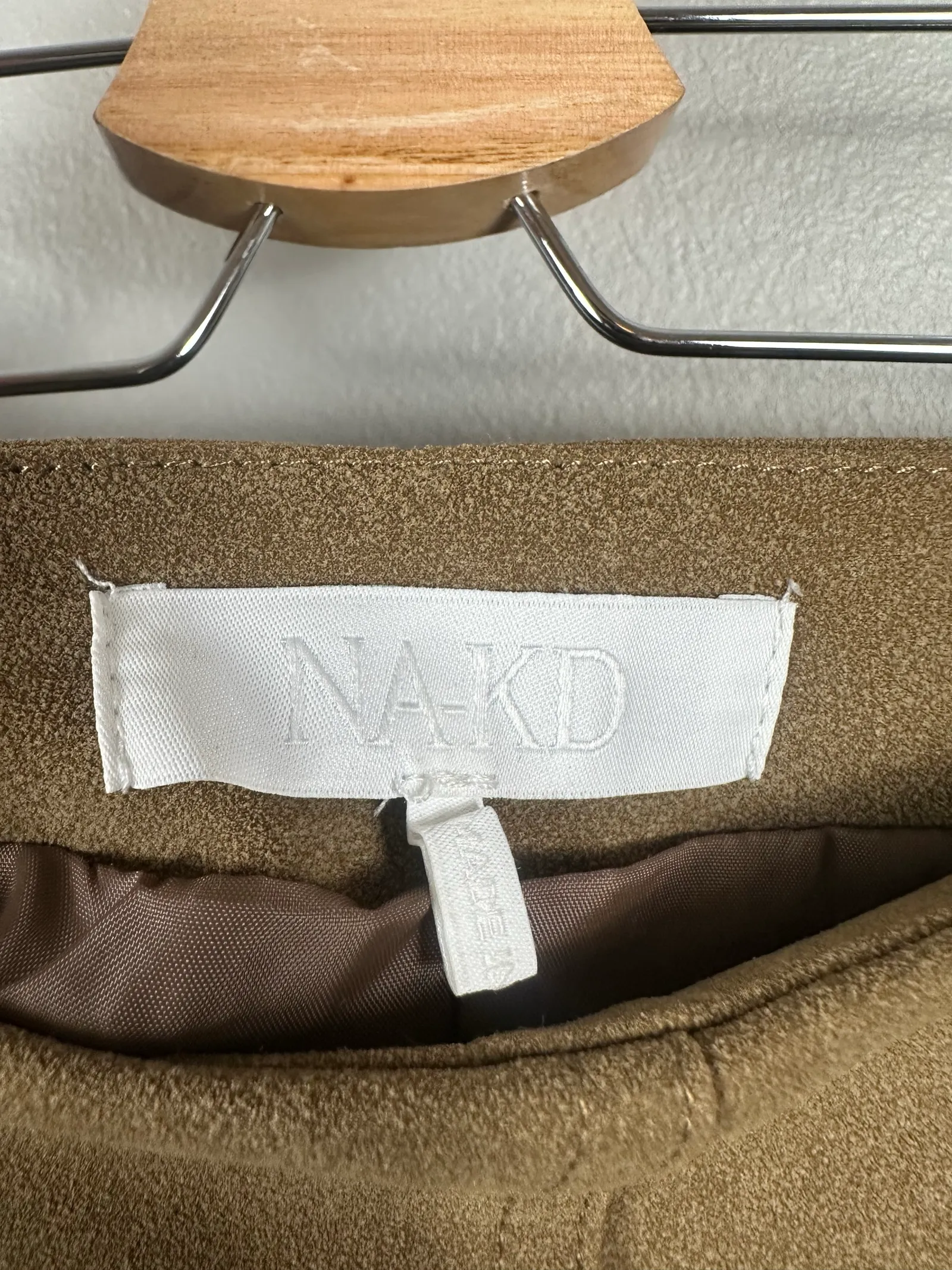 NA-KD Faux Suede-kjol - Image 2