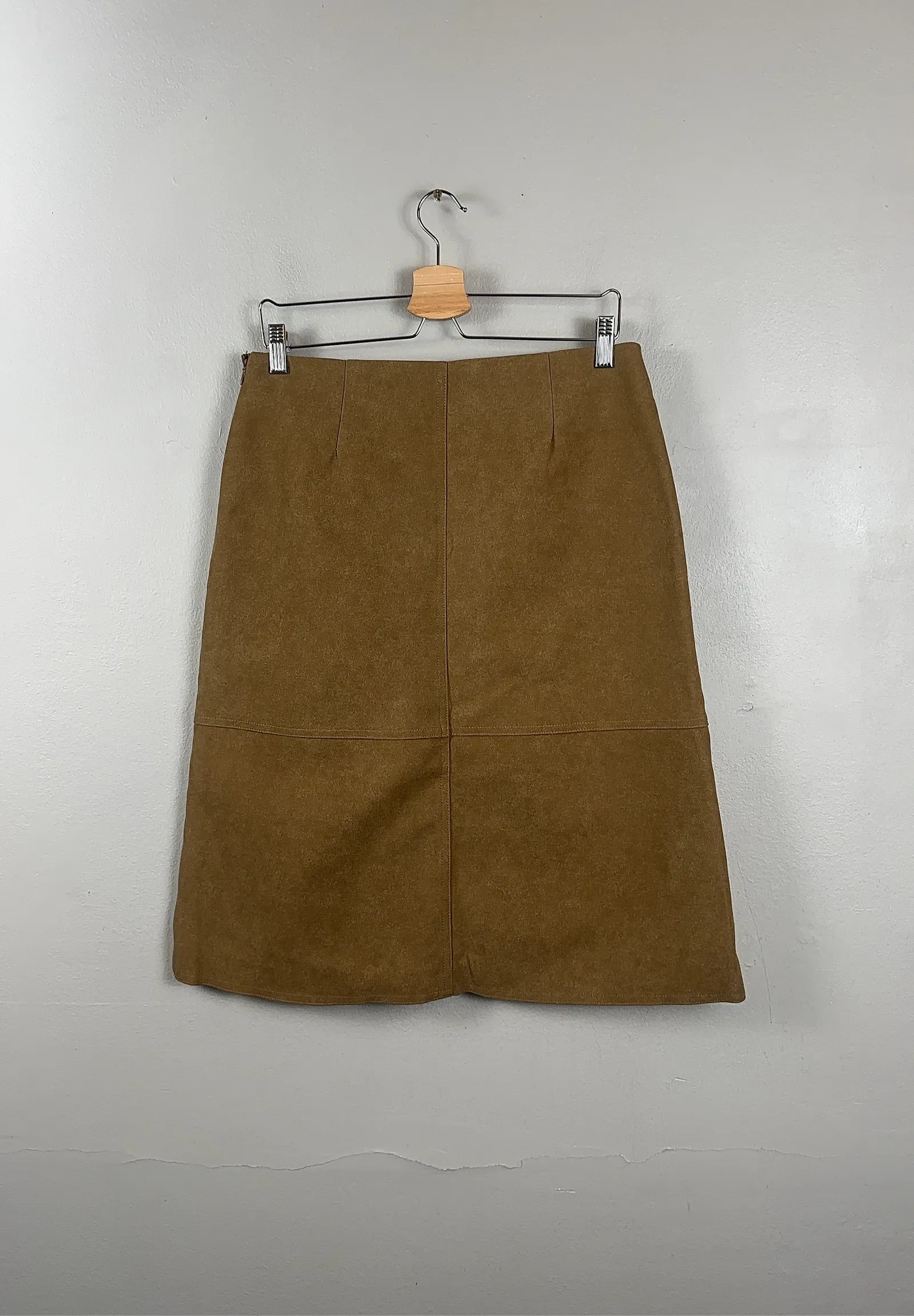 NA-KD Faux Suede-kjol - Image 4