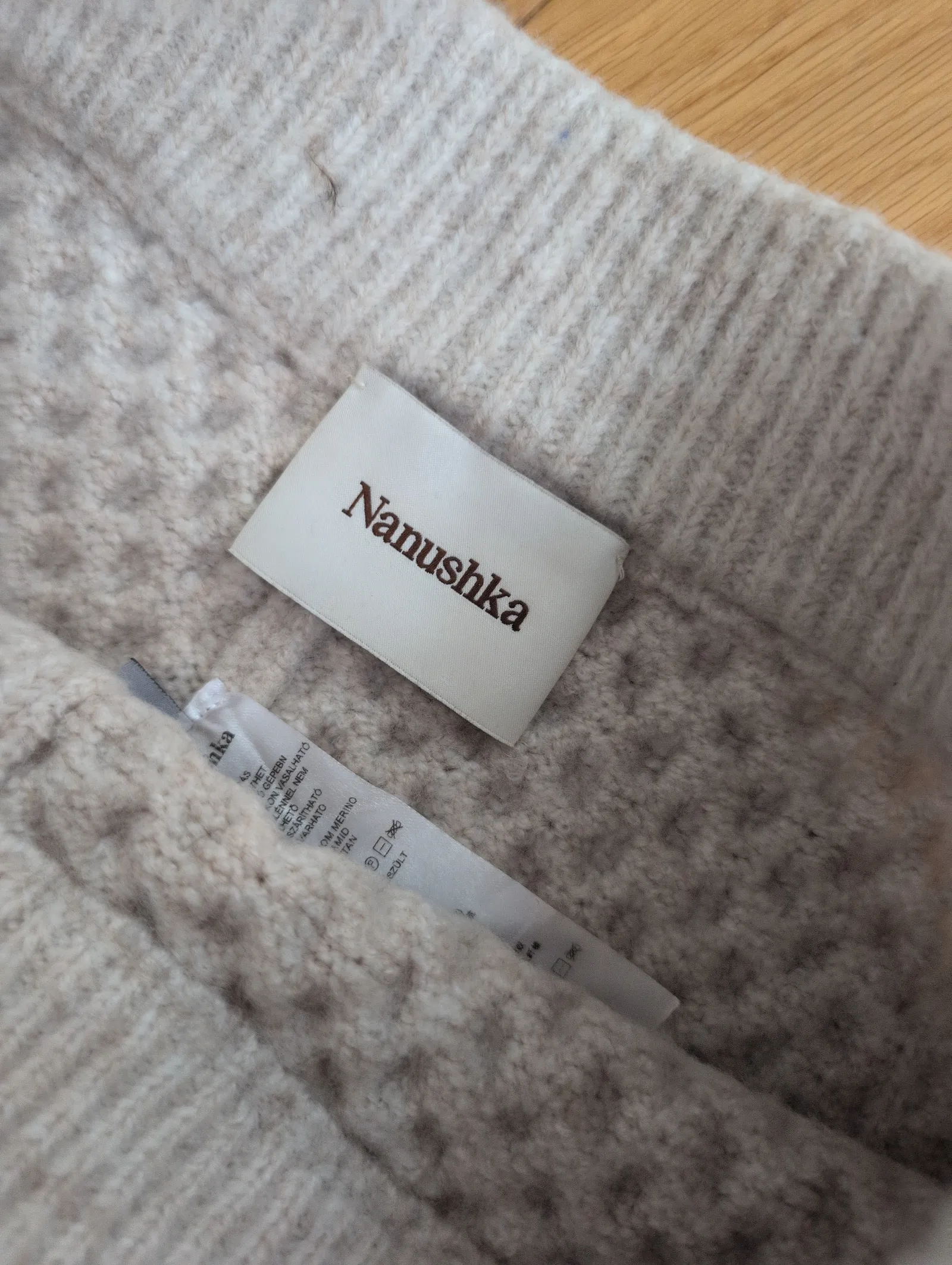 Nanushka-ullmjukisbyxor - Image 2
