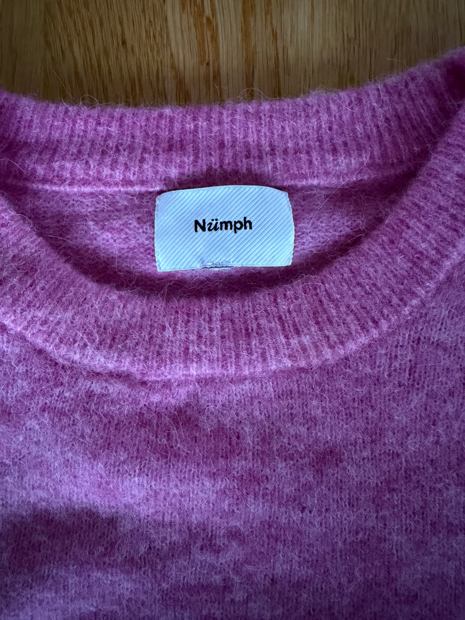 Nümph Nurietta-ulltröja NWOT - Image 2