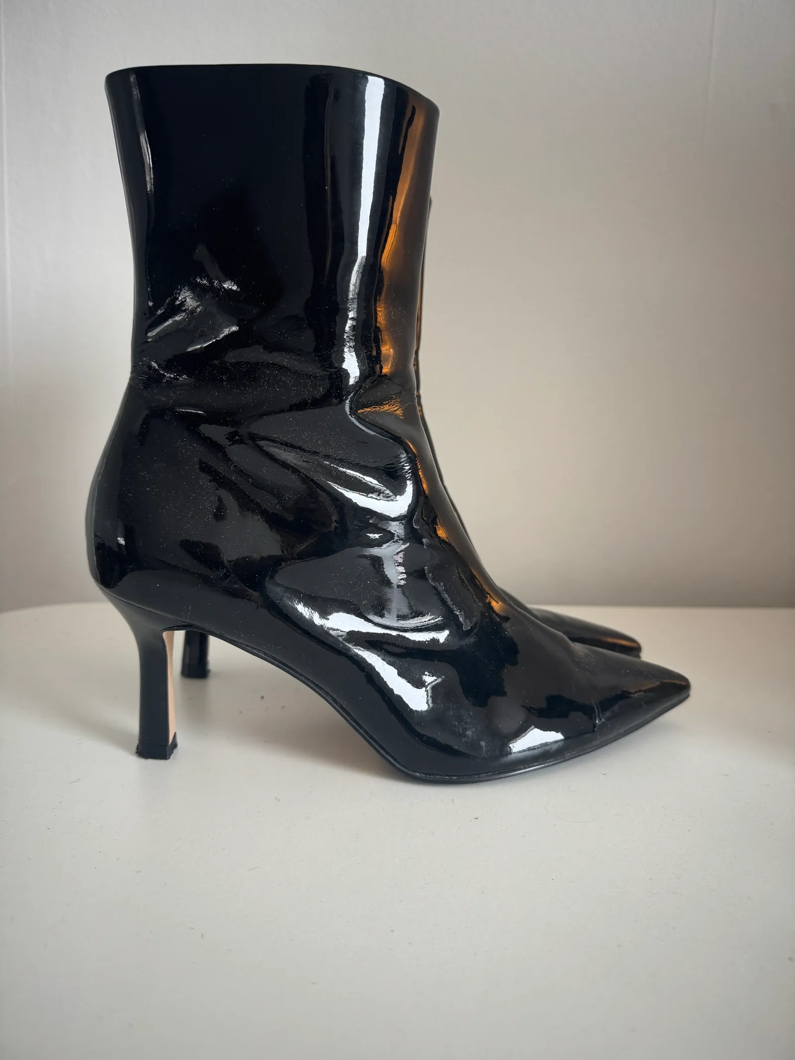 & Other Stories Thin Patent Leather-skinnboots NWOT - Image 4