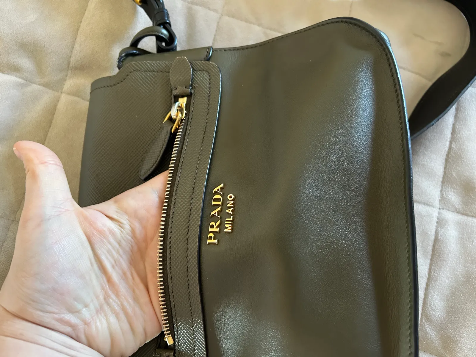 Prada Corsaire-skinnaxelremsväska - Image 5