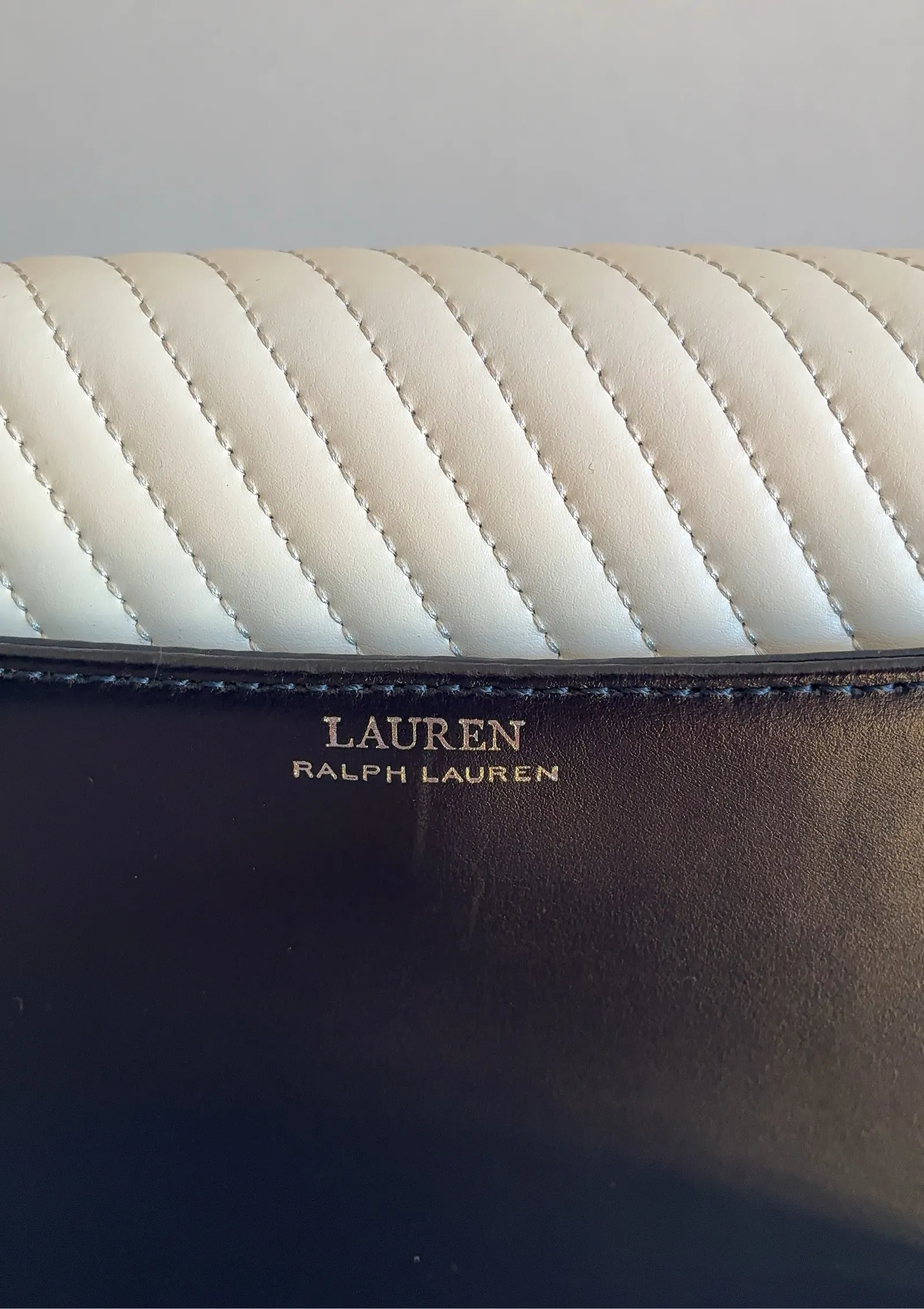 Ralph Lauren-skinnaxelremsväska NWOT - Image 7
