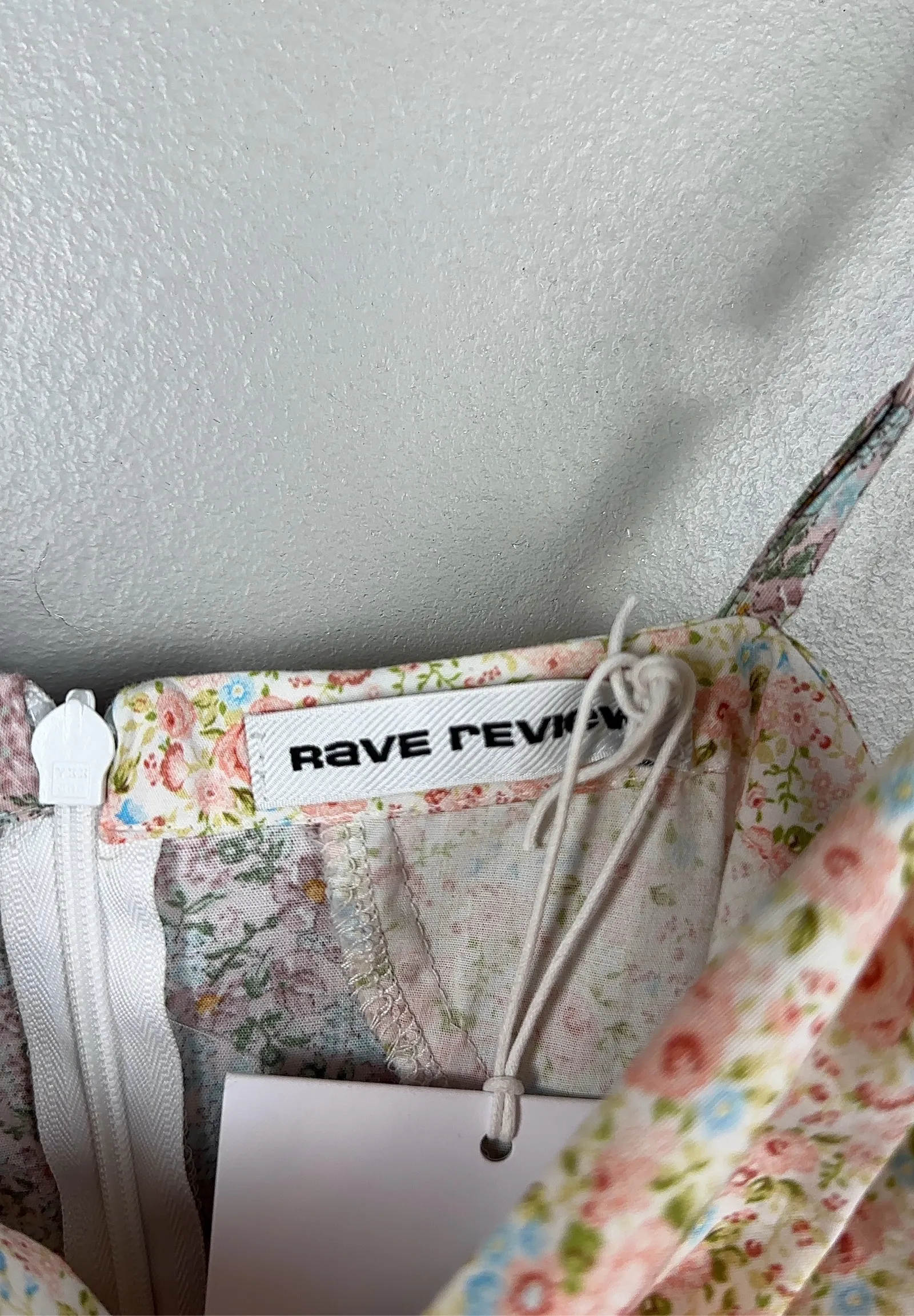 Rave Review-klänning NWT - Image 2