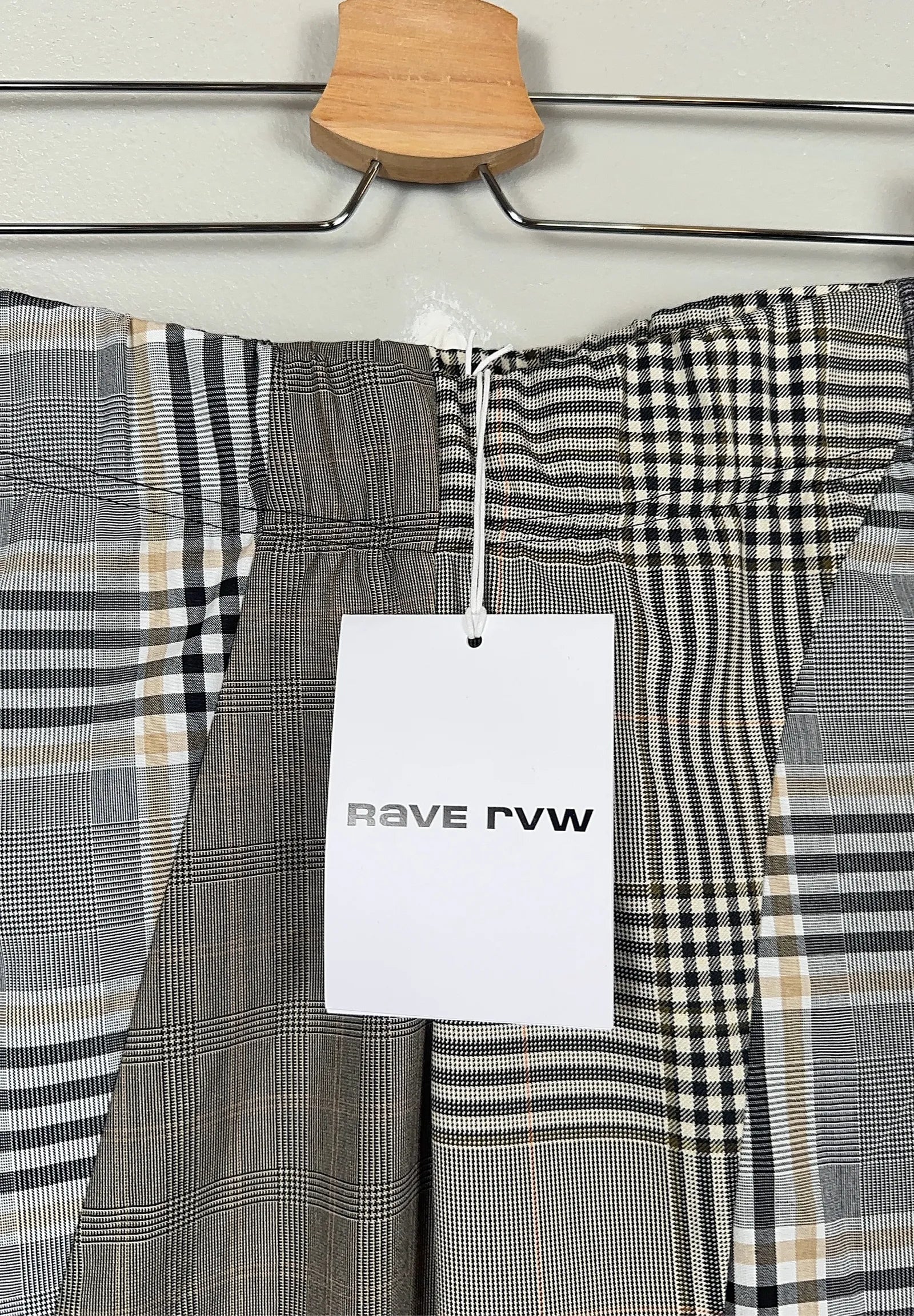 Rave Review-kostymbyxor NWT - Image 3
