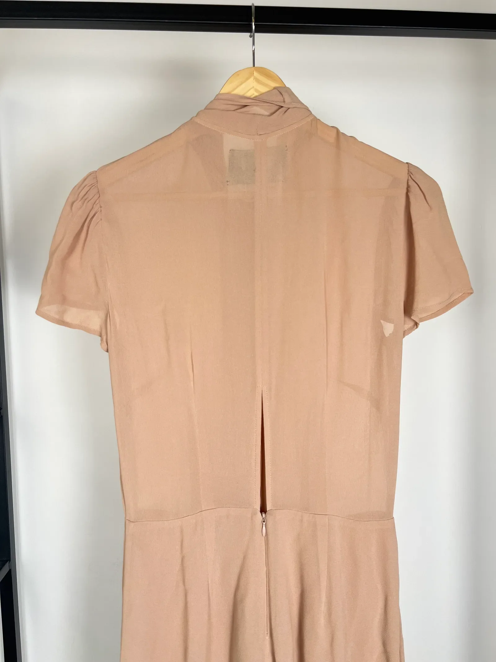 Reformation-jumpsuit - Image 3