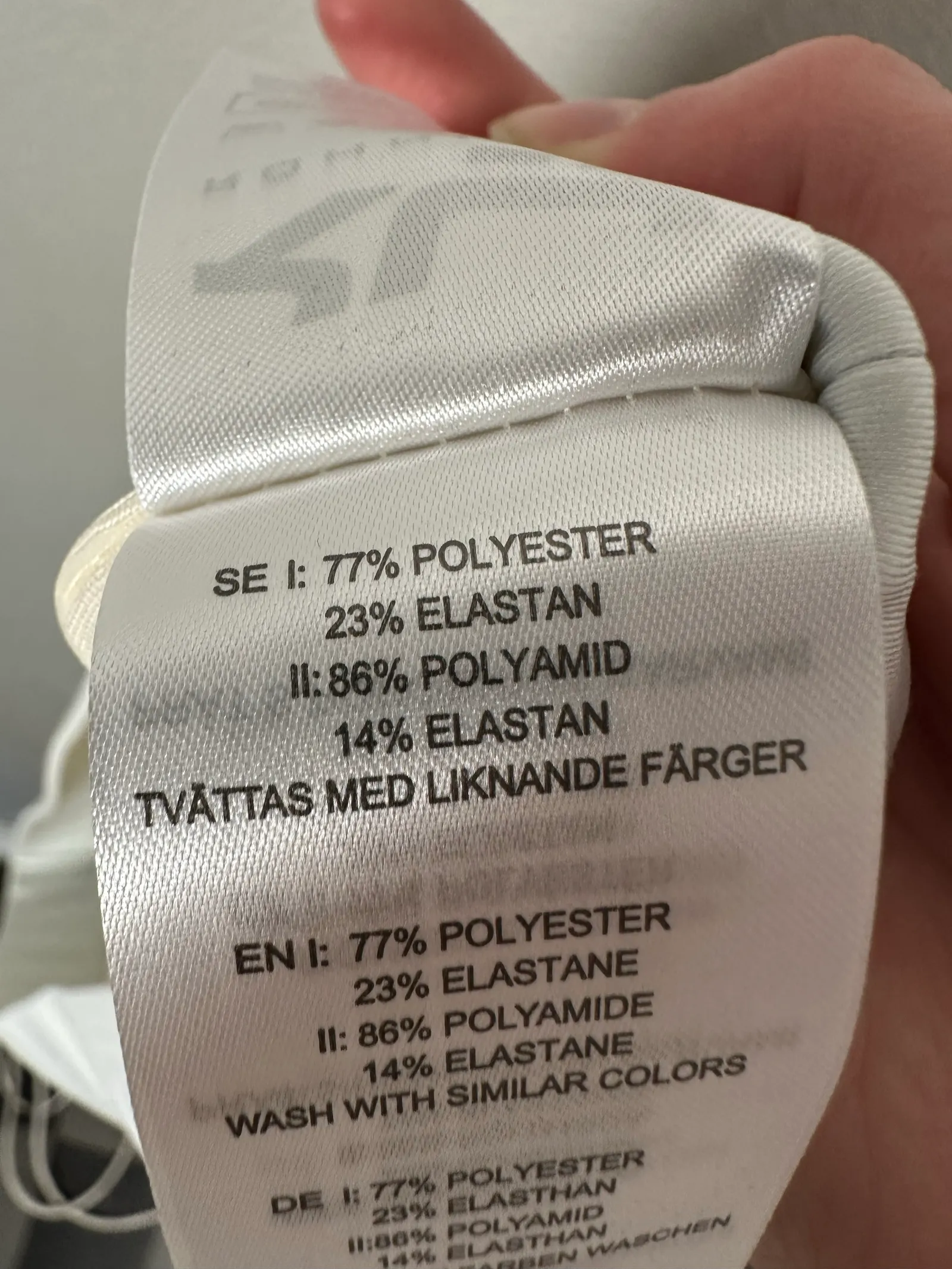 Röhnisch Billie Jean Sportsbra-träningströja NWT - Image 4