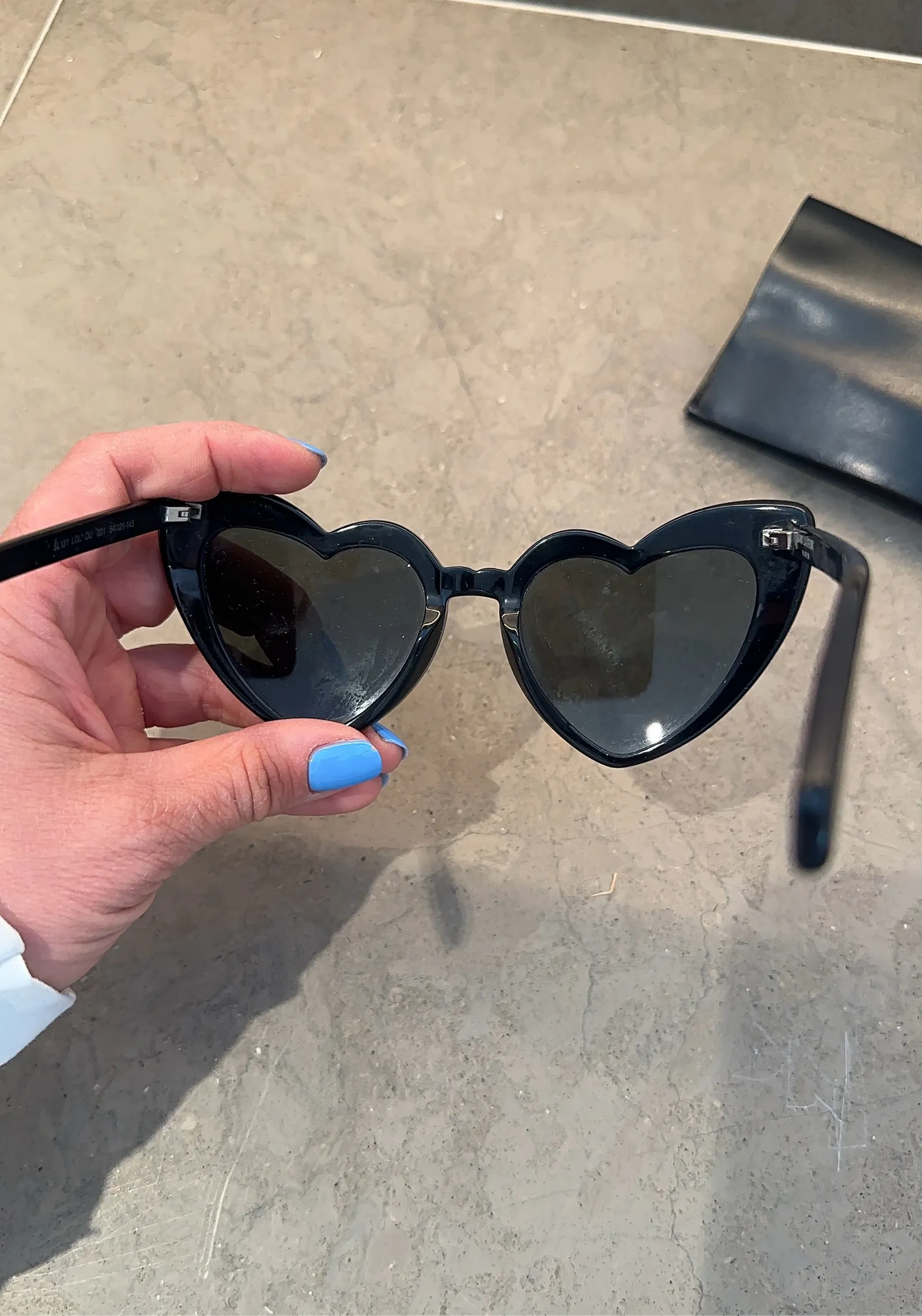 Saint Laurent 181 Loulou-001 54-solglasögon - Image 4