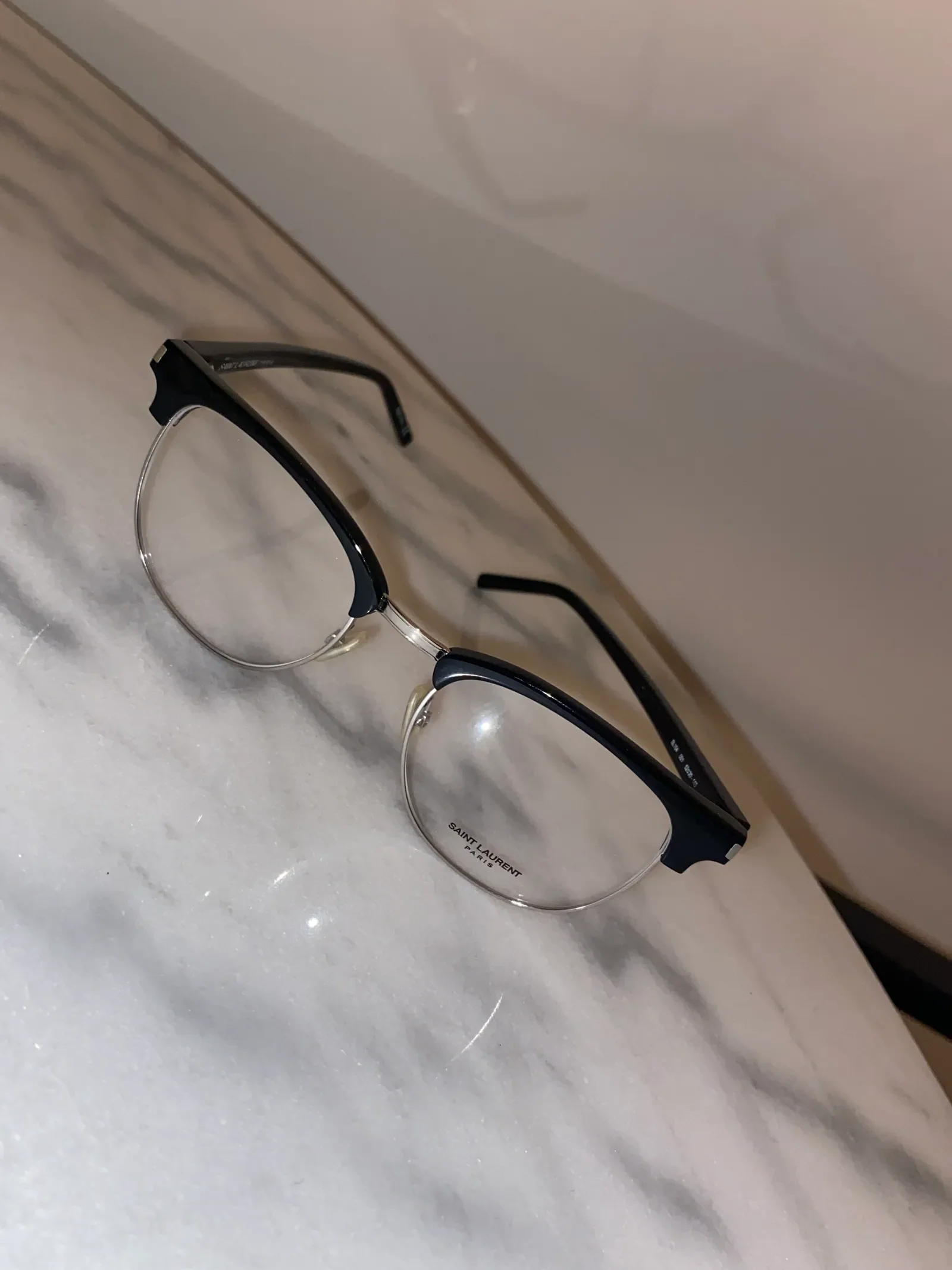 Saint Laurent-glasögon NWOT - Image 4