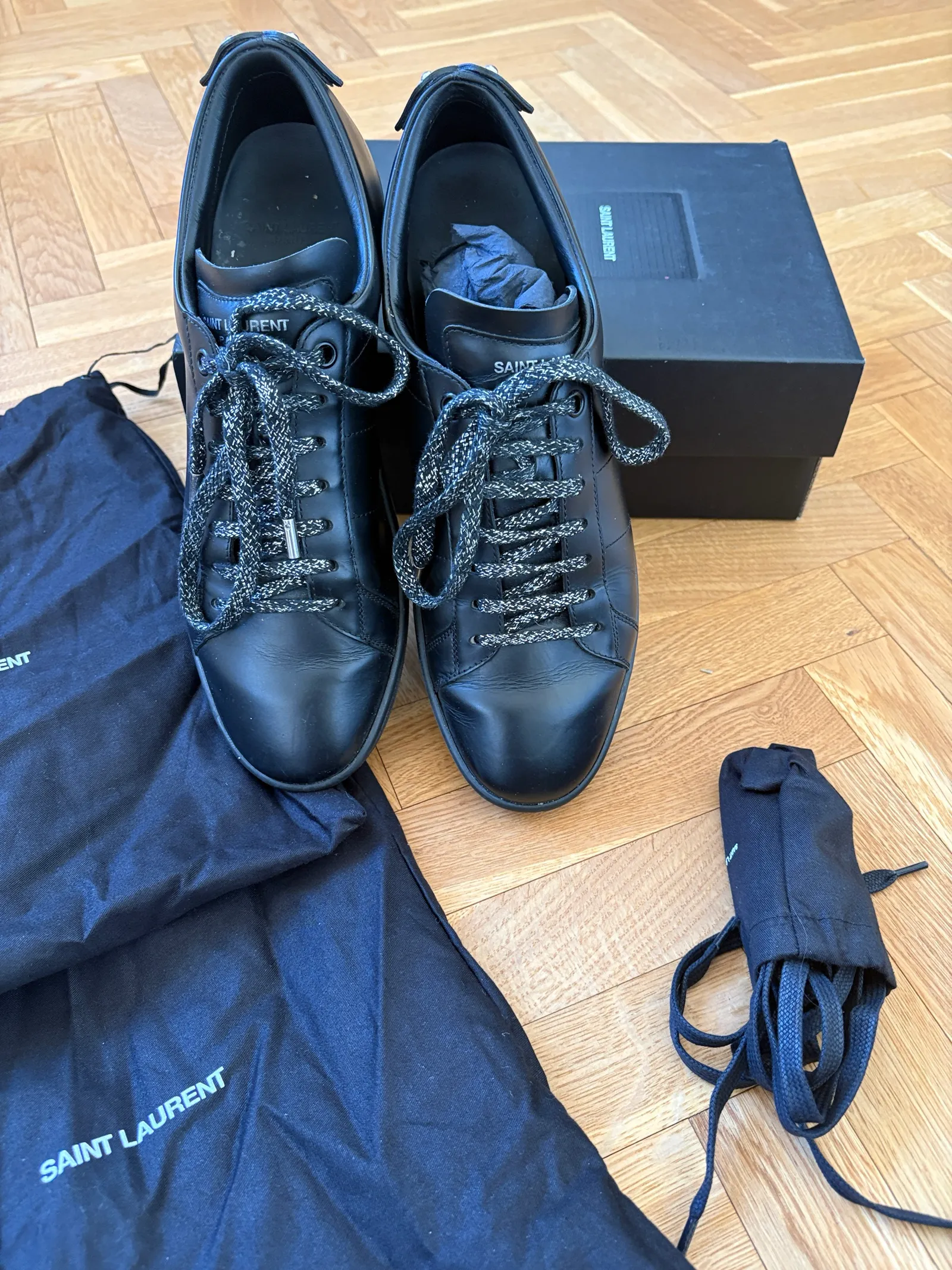 Saint Laurent Lips-skinnsneakers - Image 4