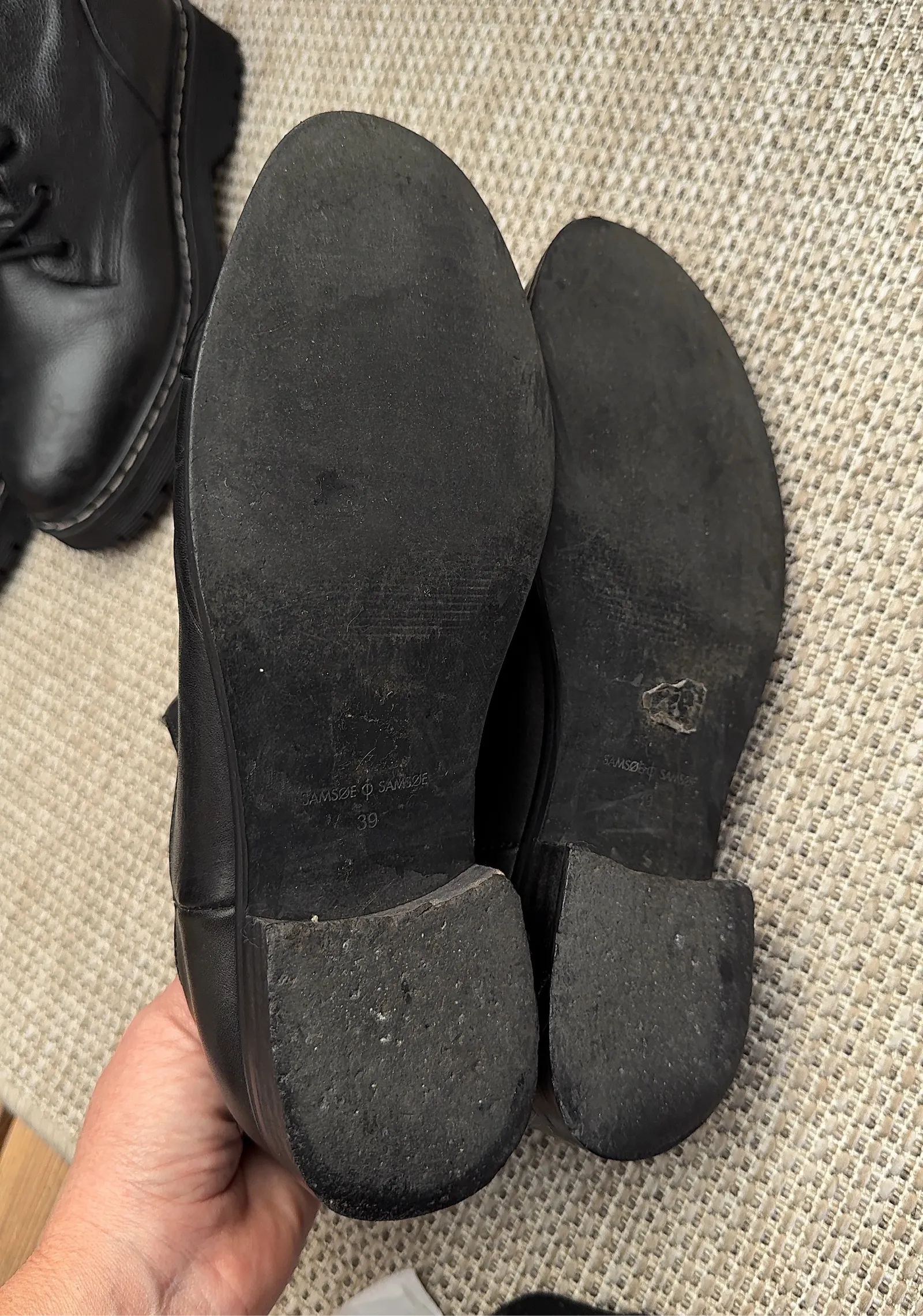 Samsøe Samsøe-skinnsneakers - Image 6