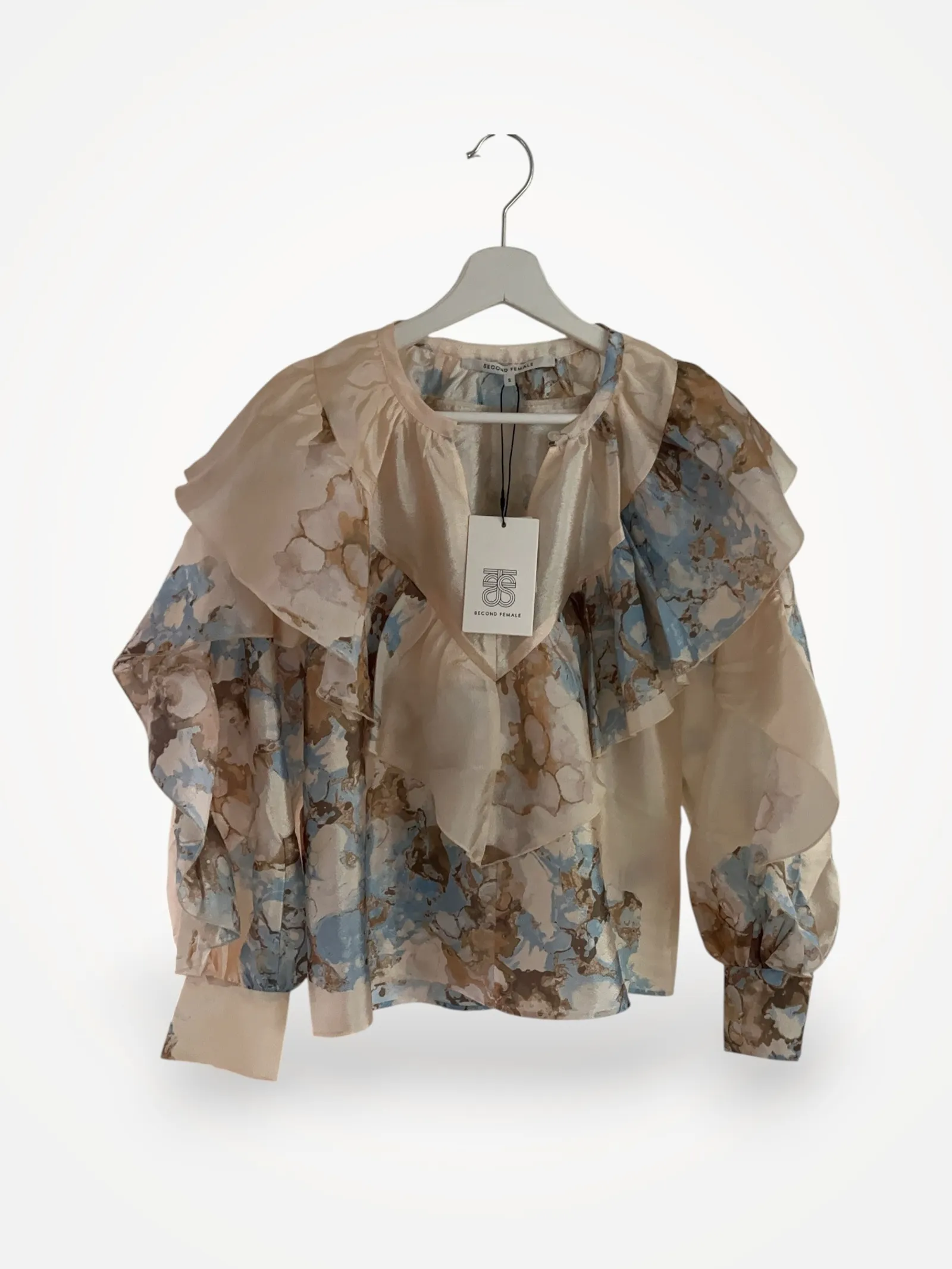 Second Female-blus NWT