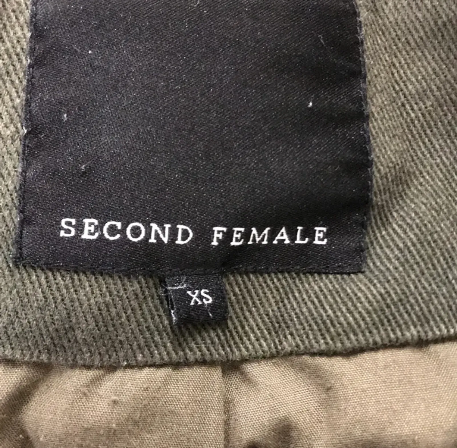 Second Female-jacka - Image 3