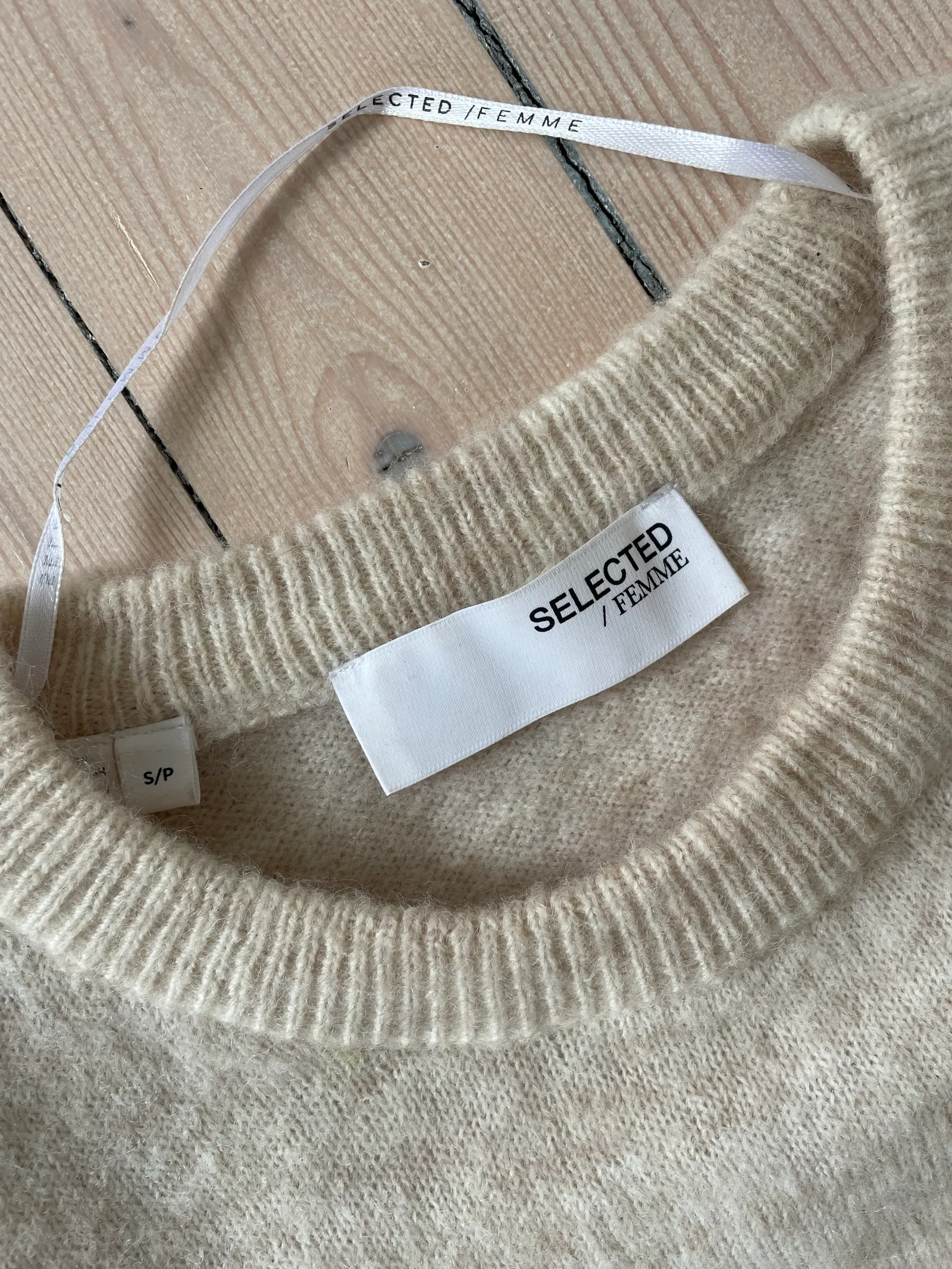 SELECTED - Liliana-ullt-shirt NWOT - Image 2