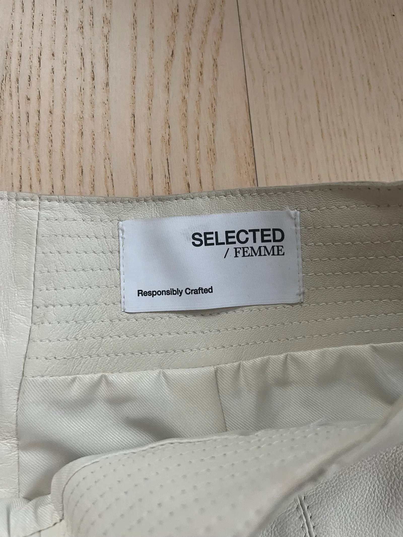SELECTED-skinnkjol - Image 2