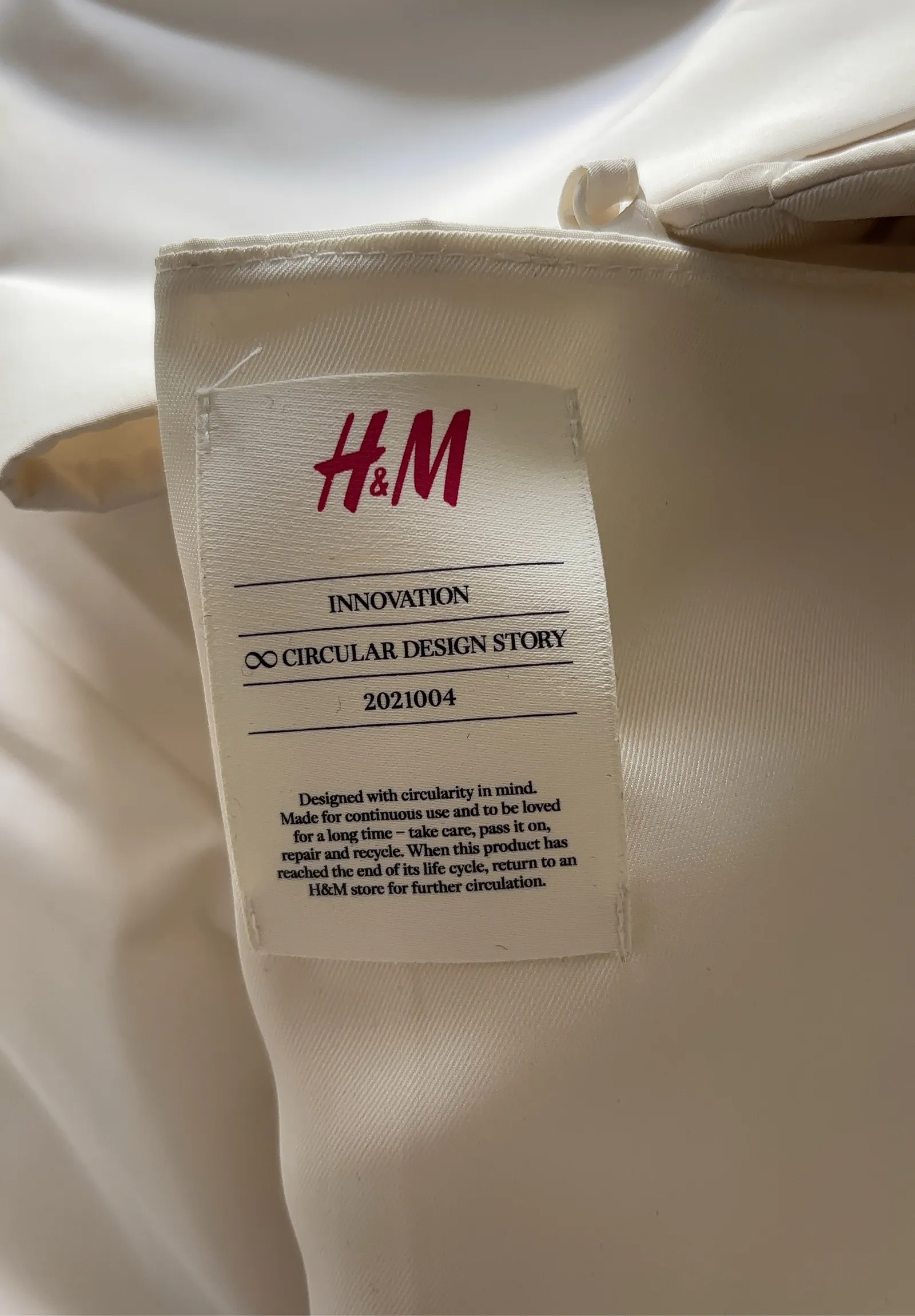 H&M Innovation Circular Design Story-set - Image 3