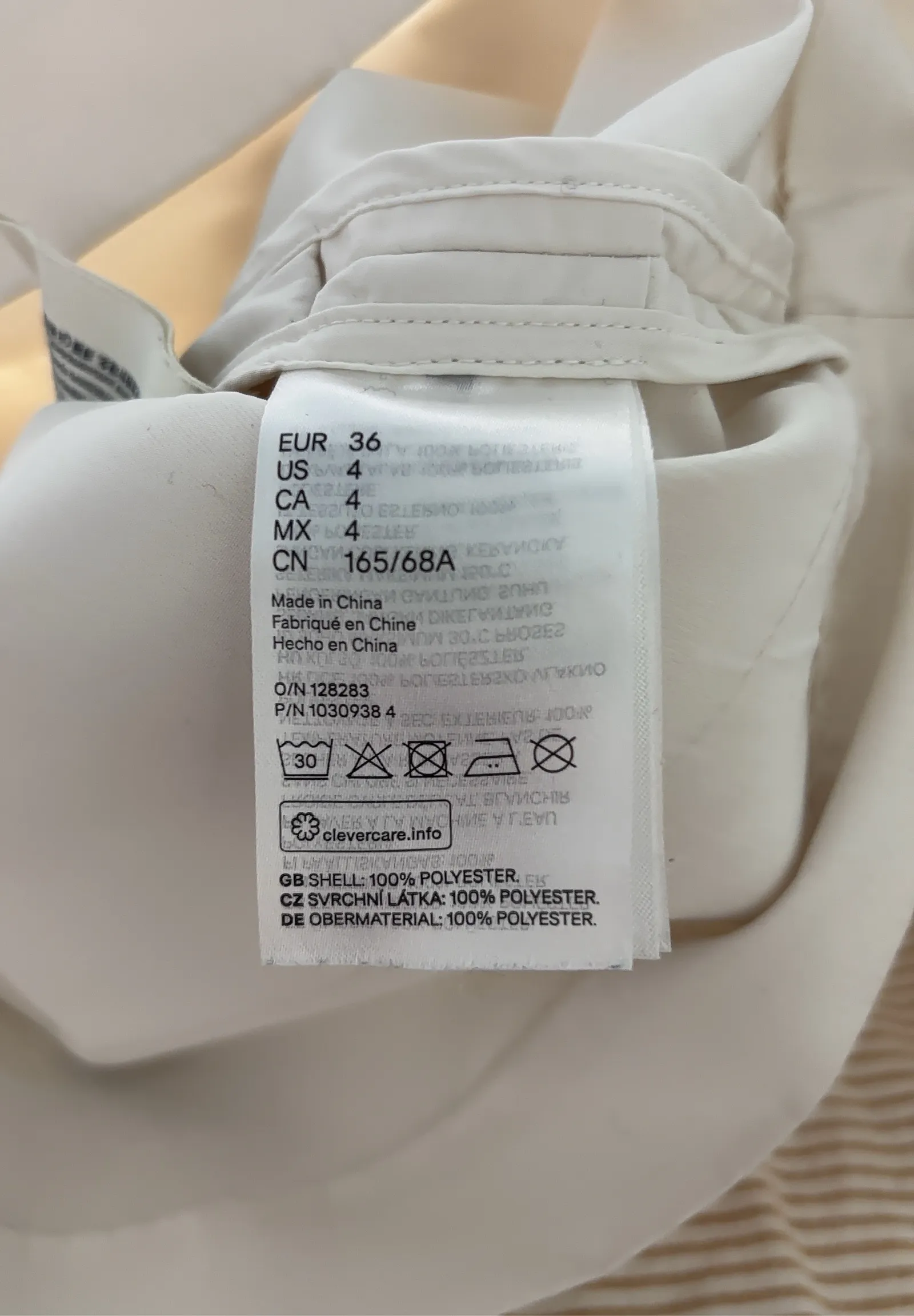 H&M Innovation Circular Design Story-set - Image 4