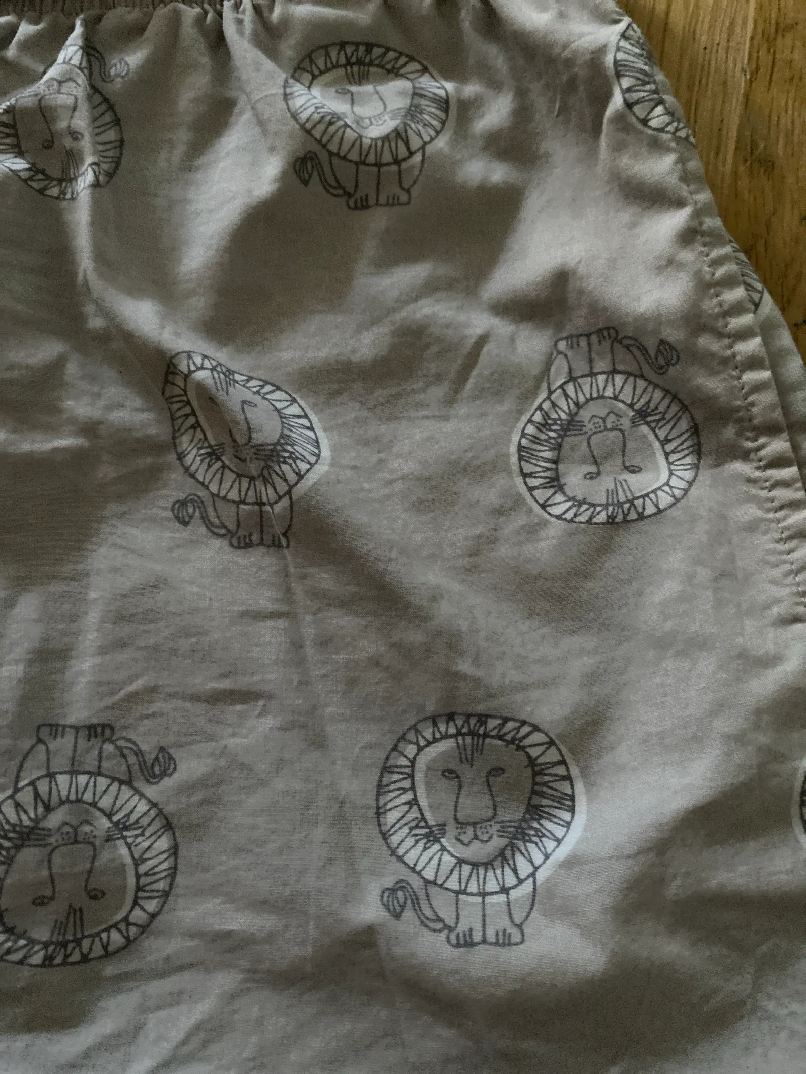 Uniqlo x Lisa Larson-shorts - Image 4